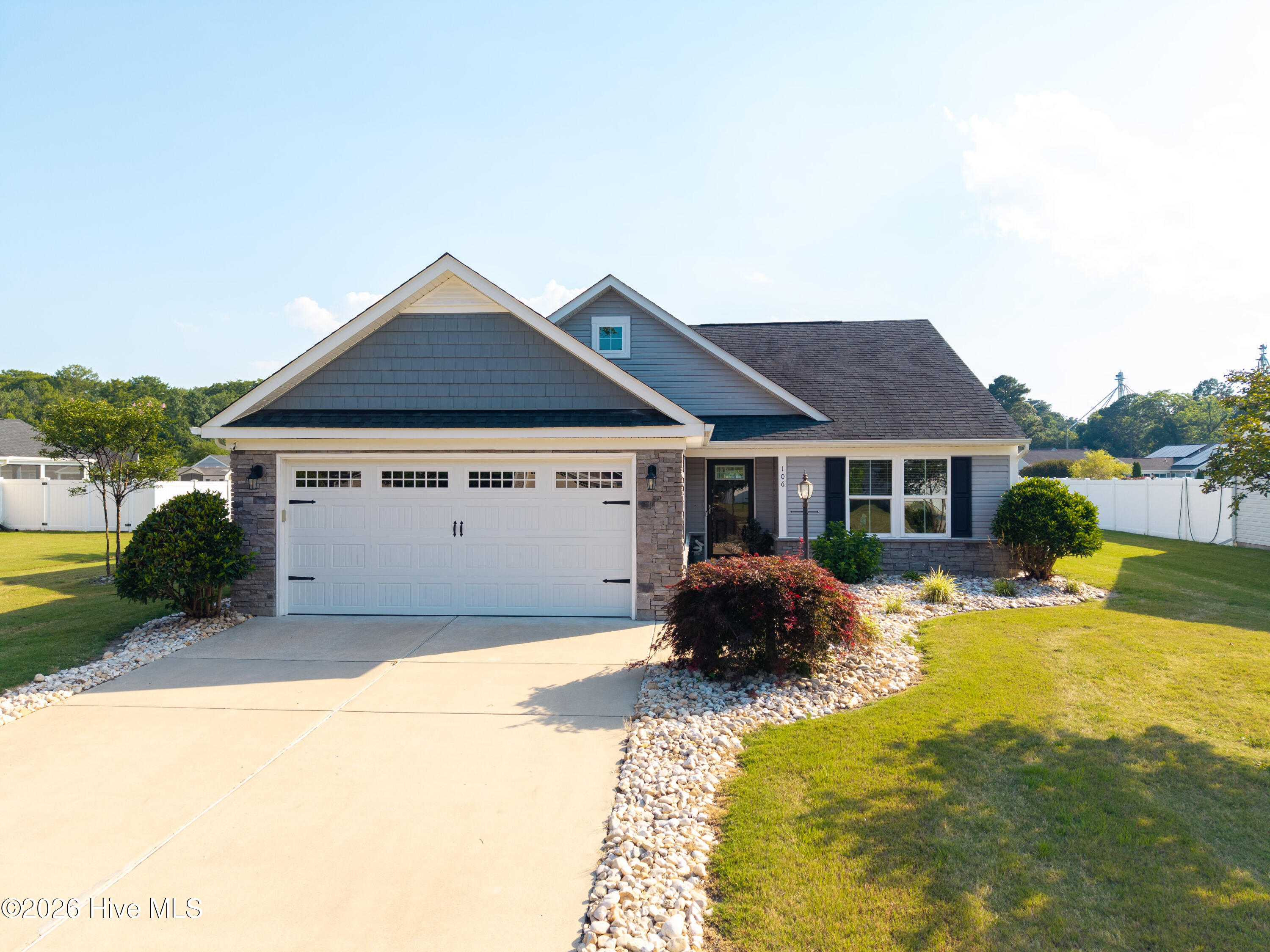 Featured listings Featured listings