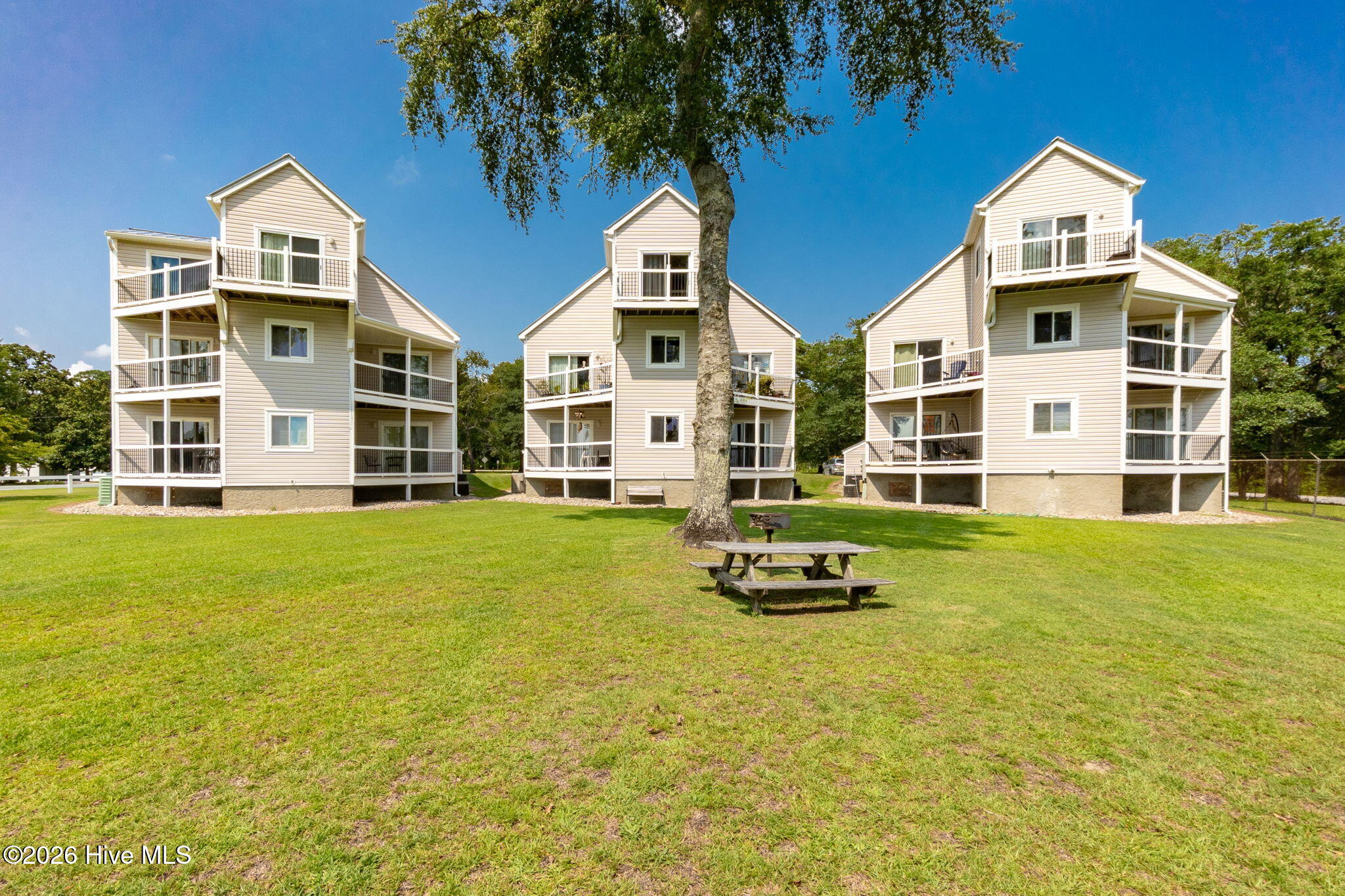 89 Country Club Drive Apt B1,Minnesott Beach