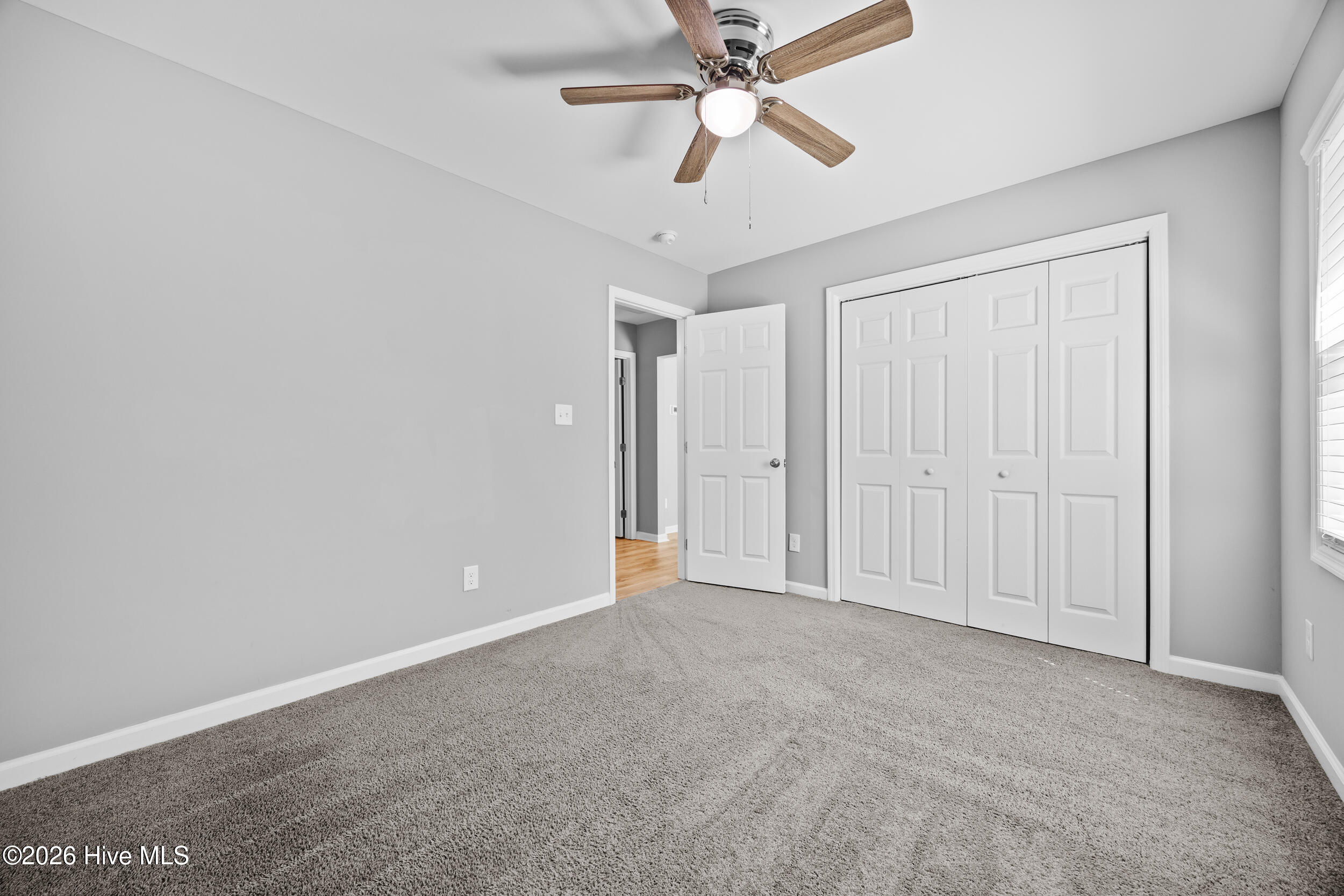 100566907 | Photo 30