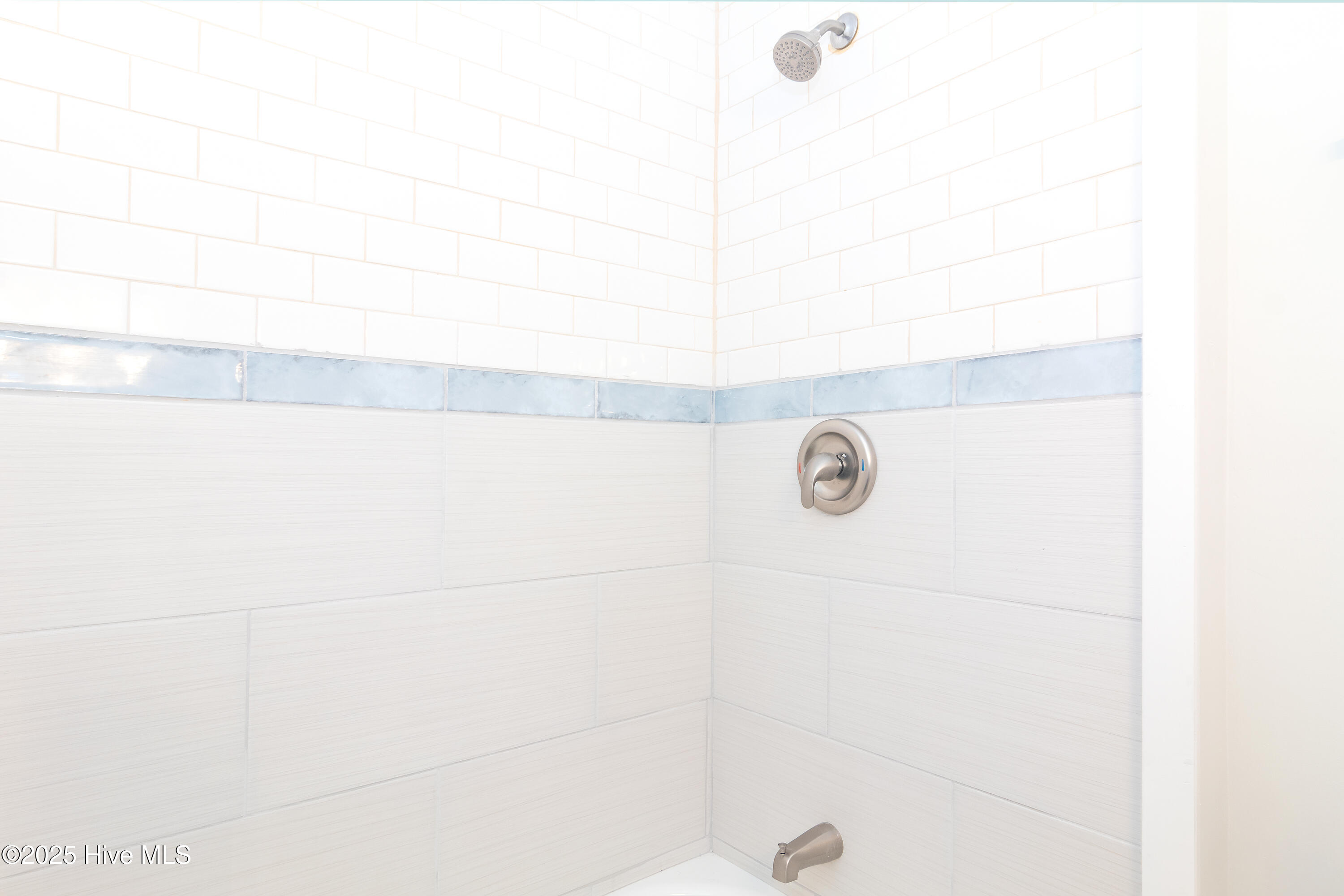 100541457 | Photo 34