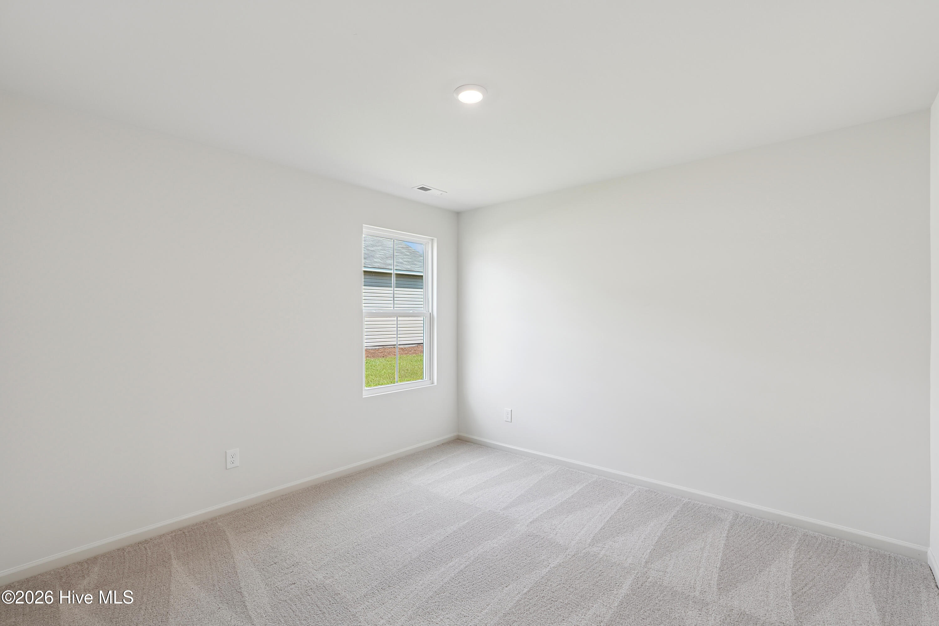 100553151 | Photo 26