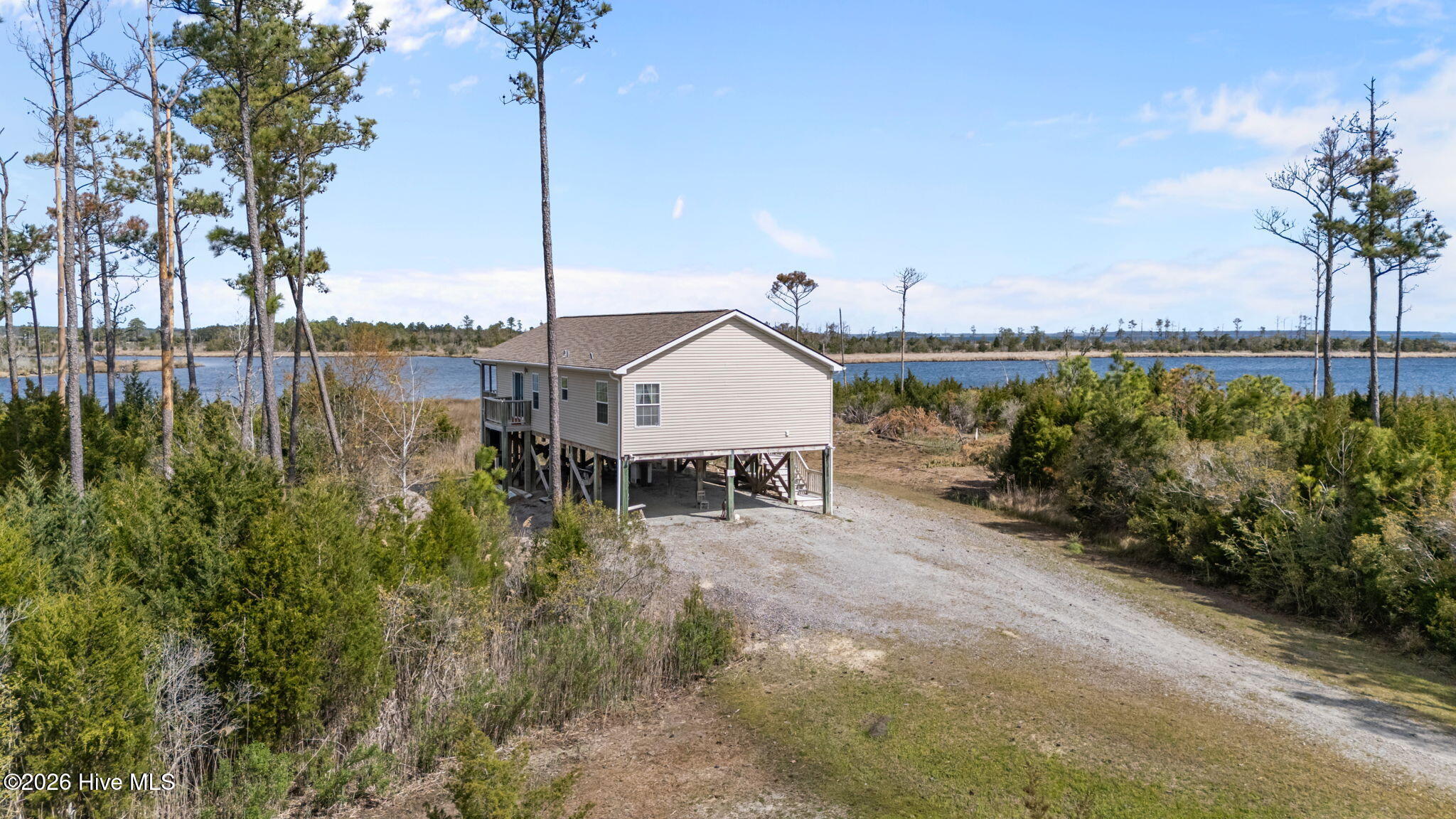7569 Florence Road,Merritt