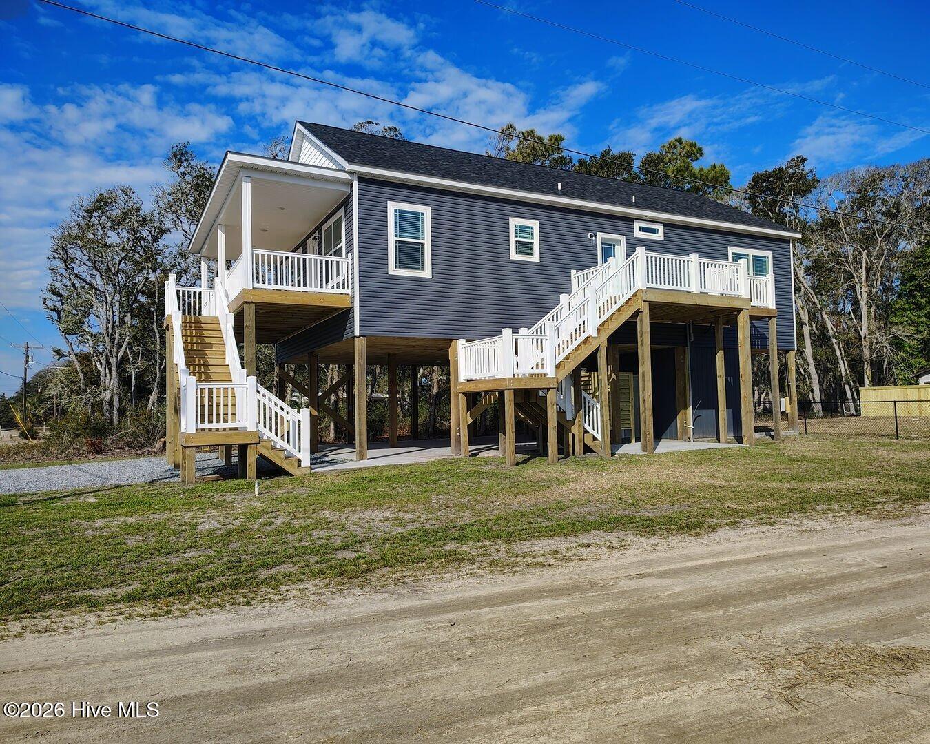 100548939 | Photo 13