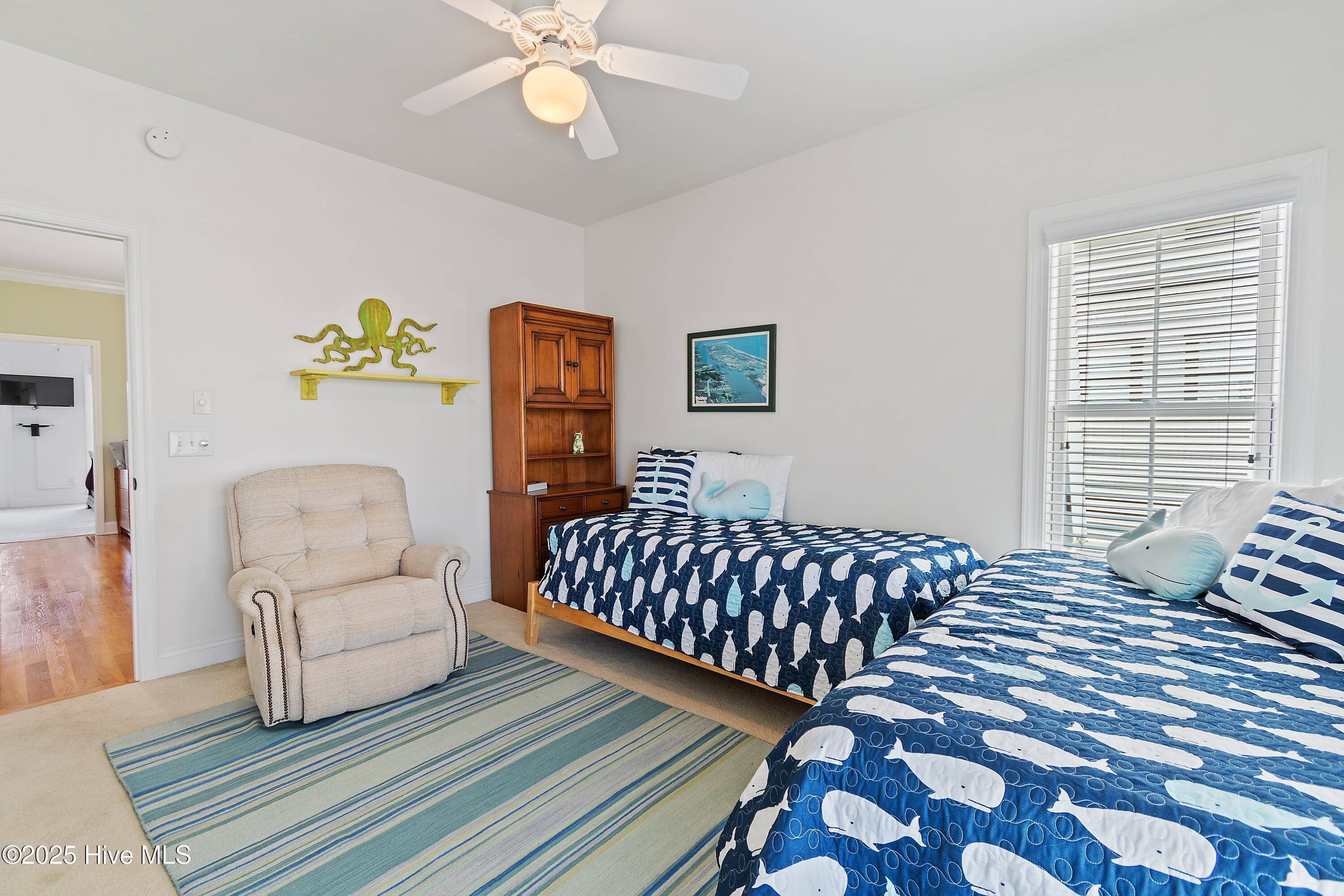 100552755 | Photo 41