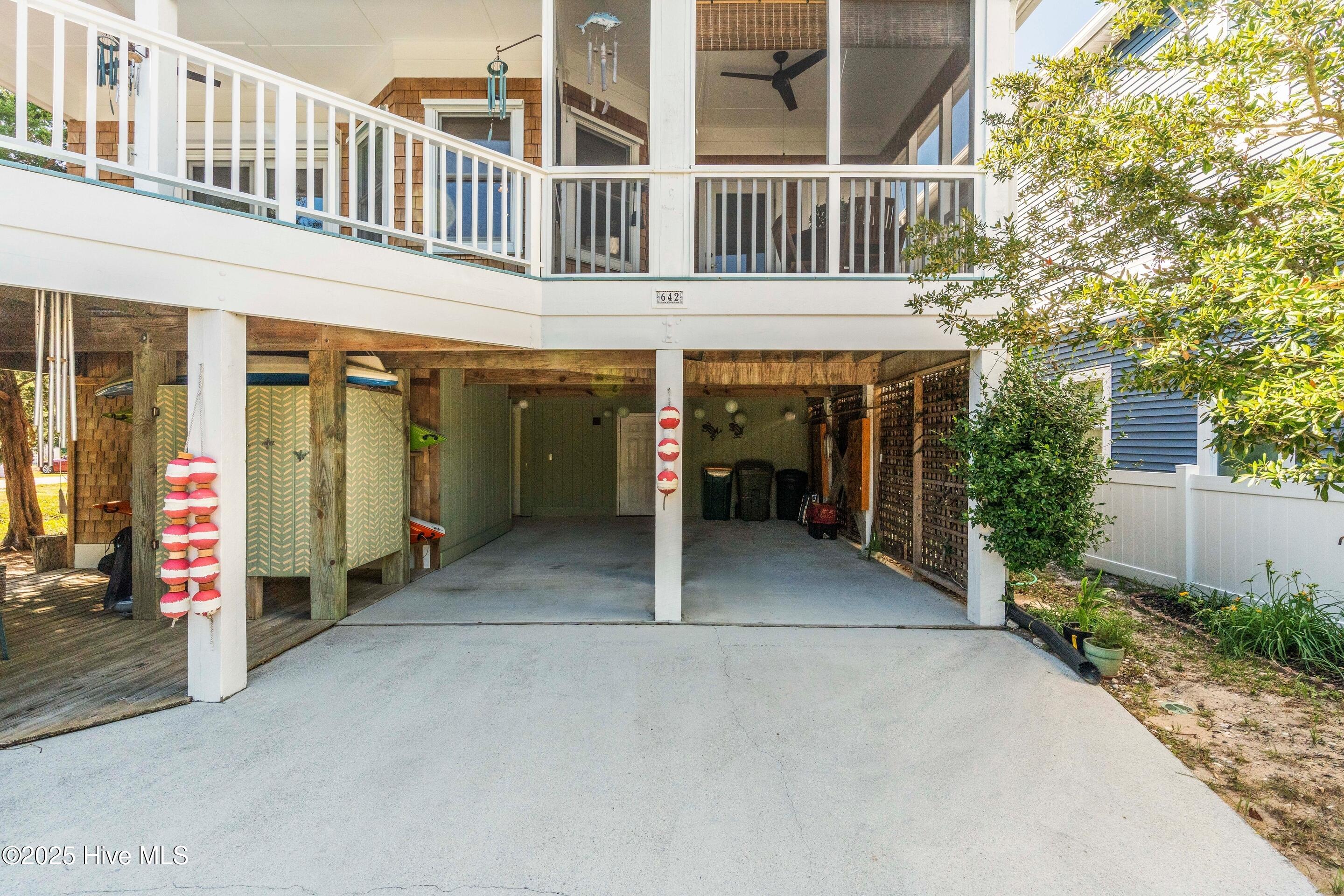 100535794 | Photo 59