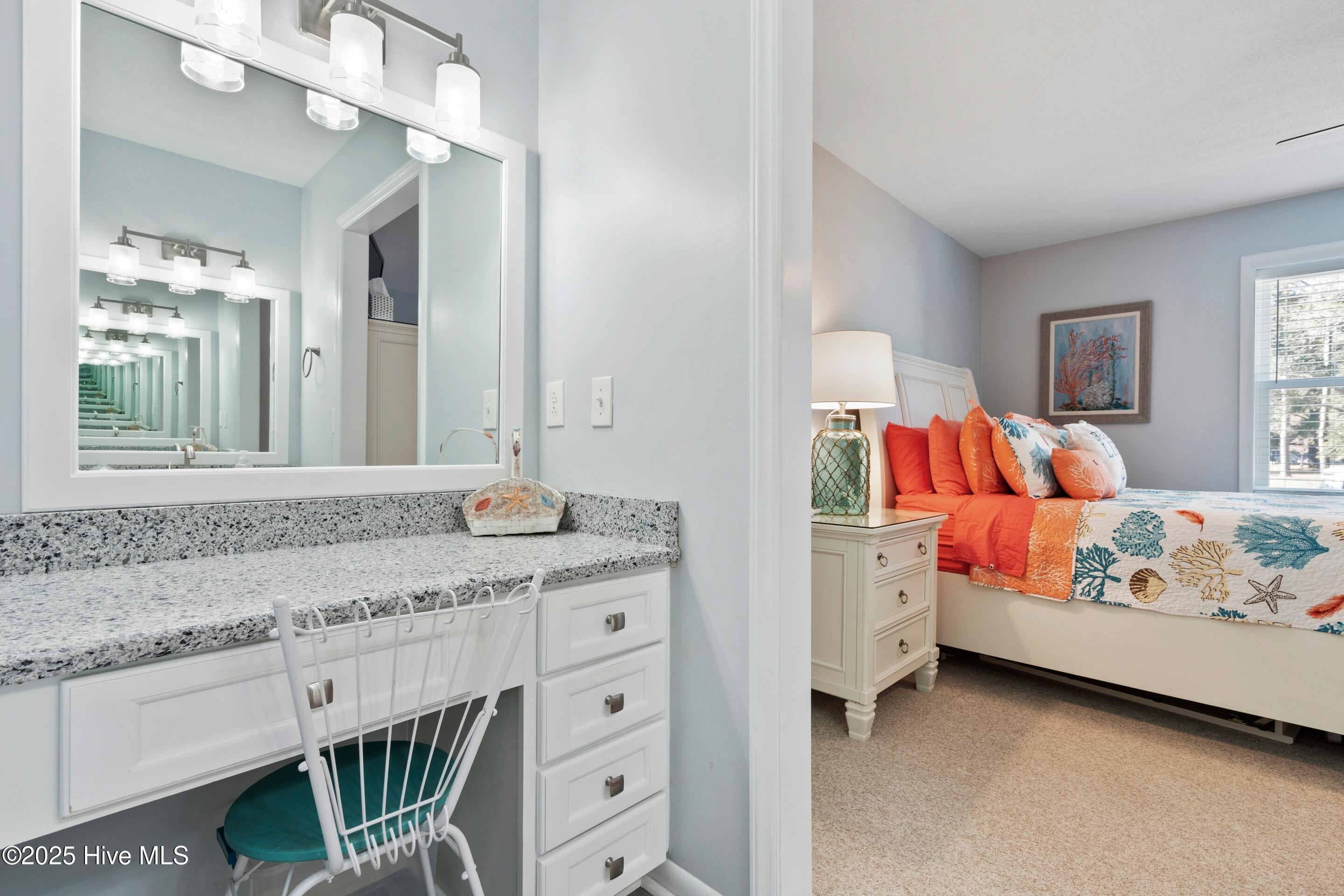 100541347 | Photo 20