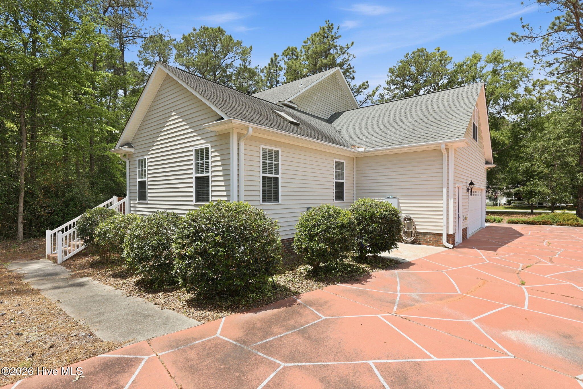 74 Driftwood Court,Minnesott Beach