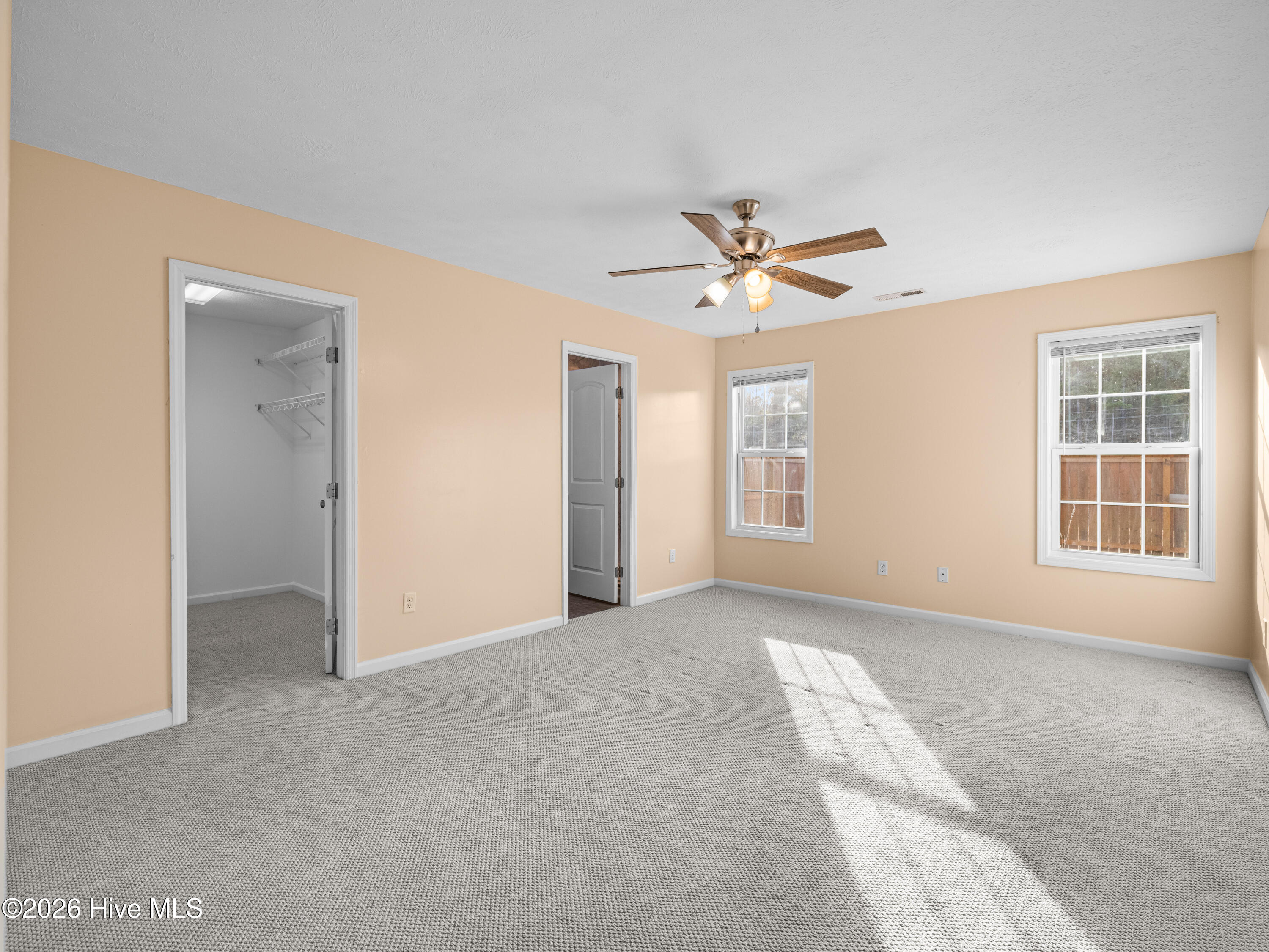 100547952 | Photo 20