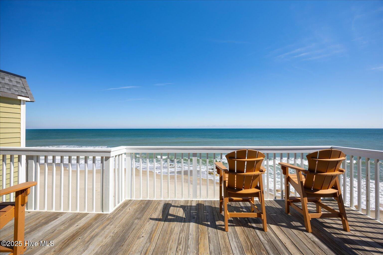 100554957 | Photo 22