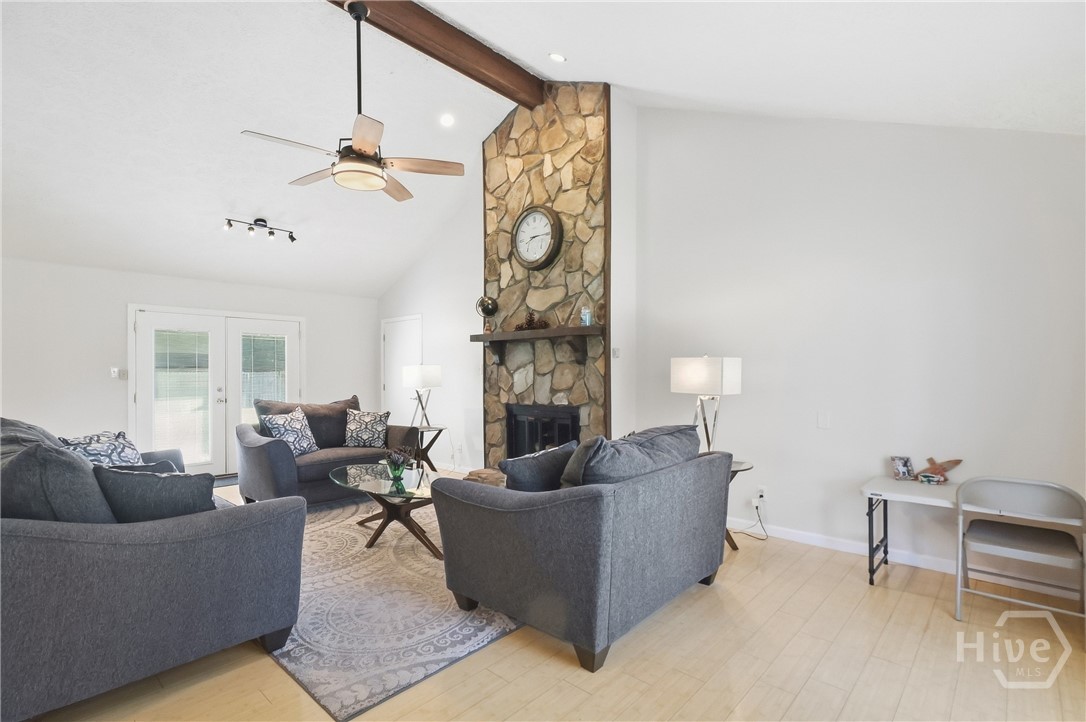 Photo 2 of Single family home for sale at 10 Rivers Bnd Dr, Savannah, GA 31406 | MLS# SA364580 | Listing updated on 2026-09-18