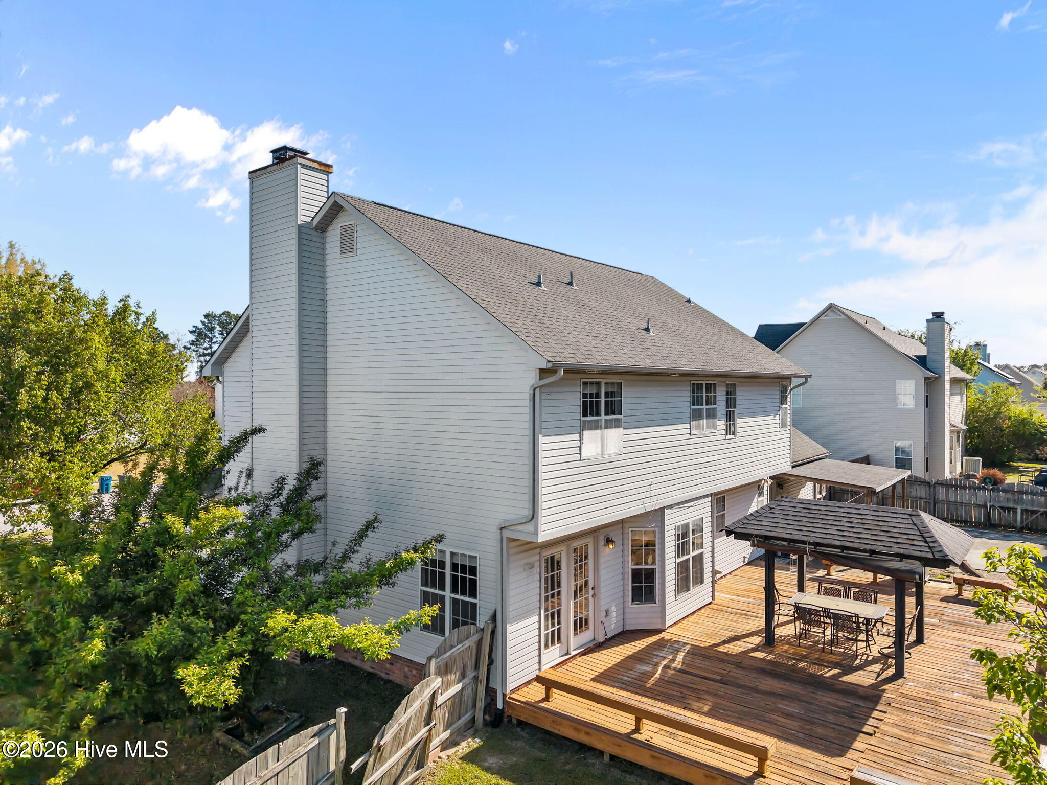 100565135 | Photo 36