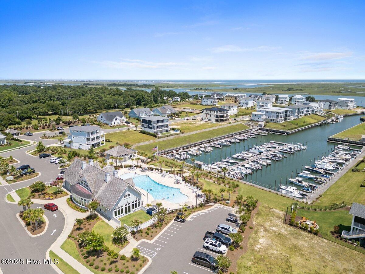 100524636 | Photo 20