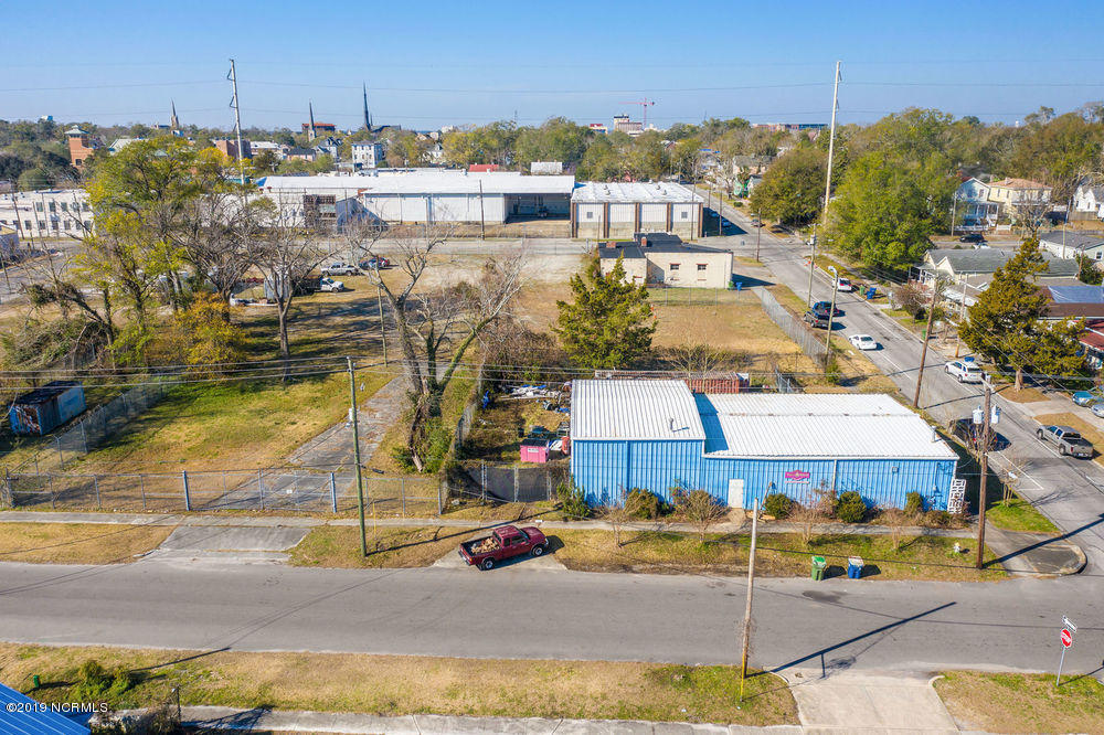 100490623 | Photo 17