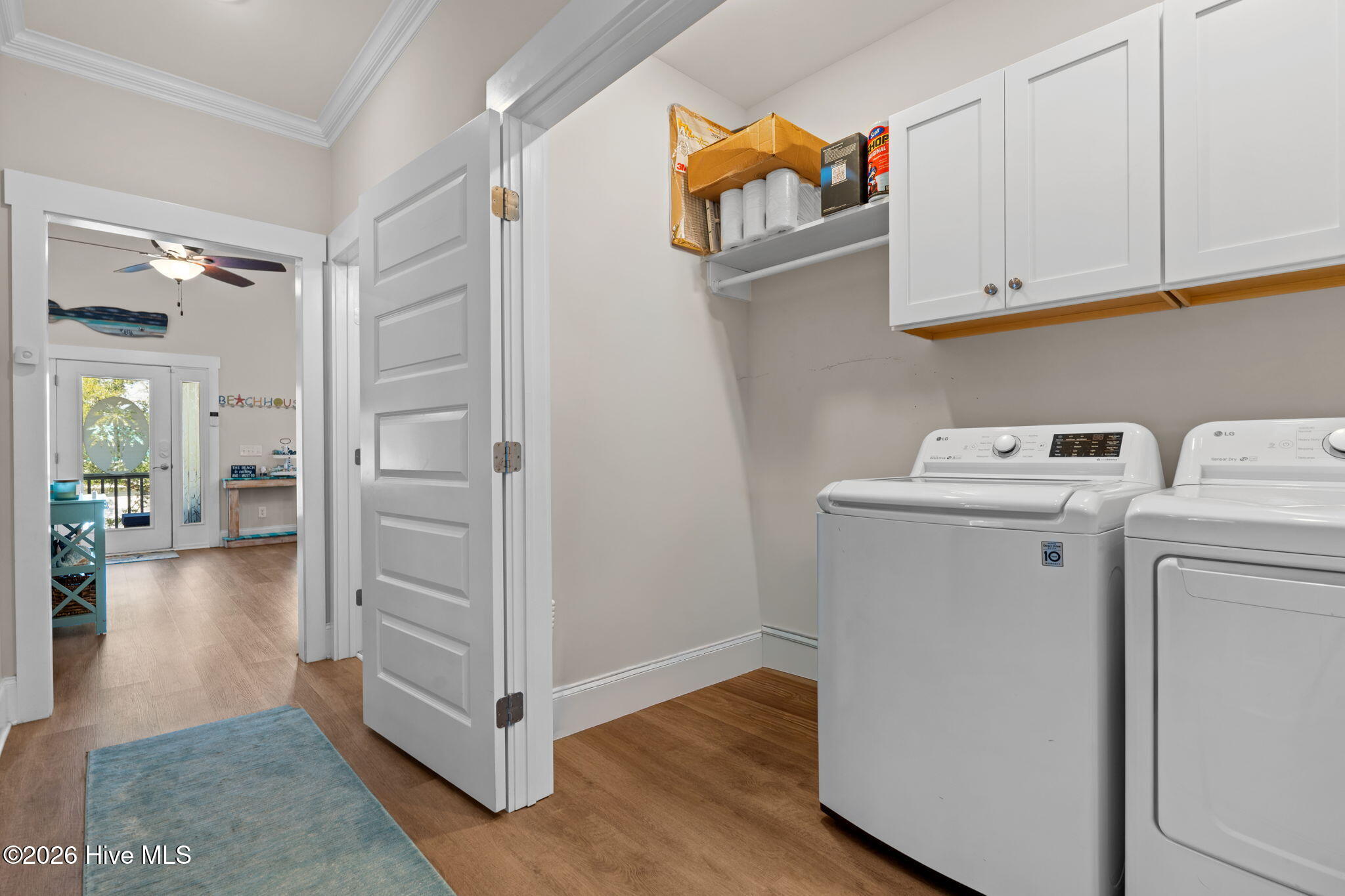 100563118 | Photo 42