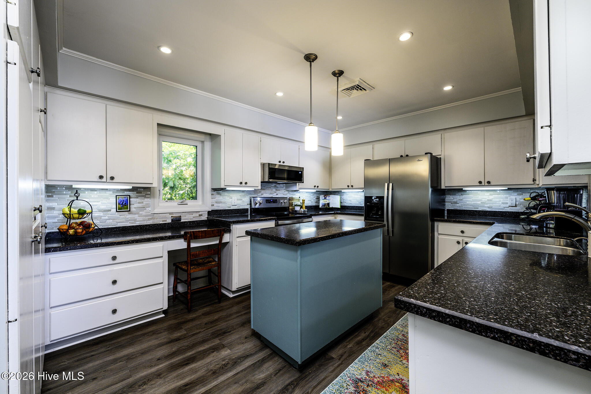 302 Plantation Drive, New Bern, NC, 28562