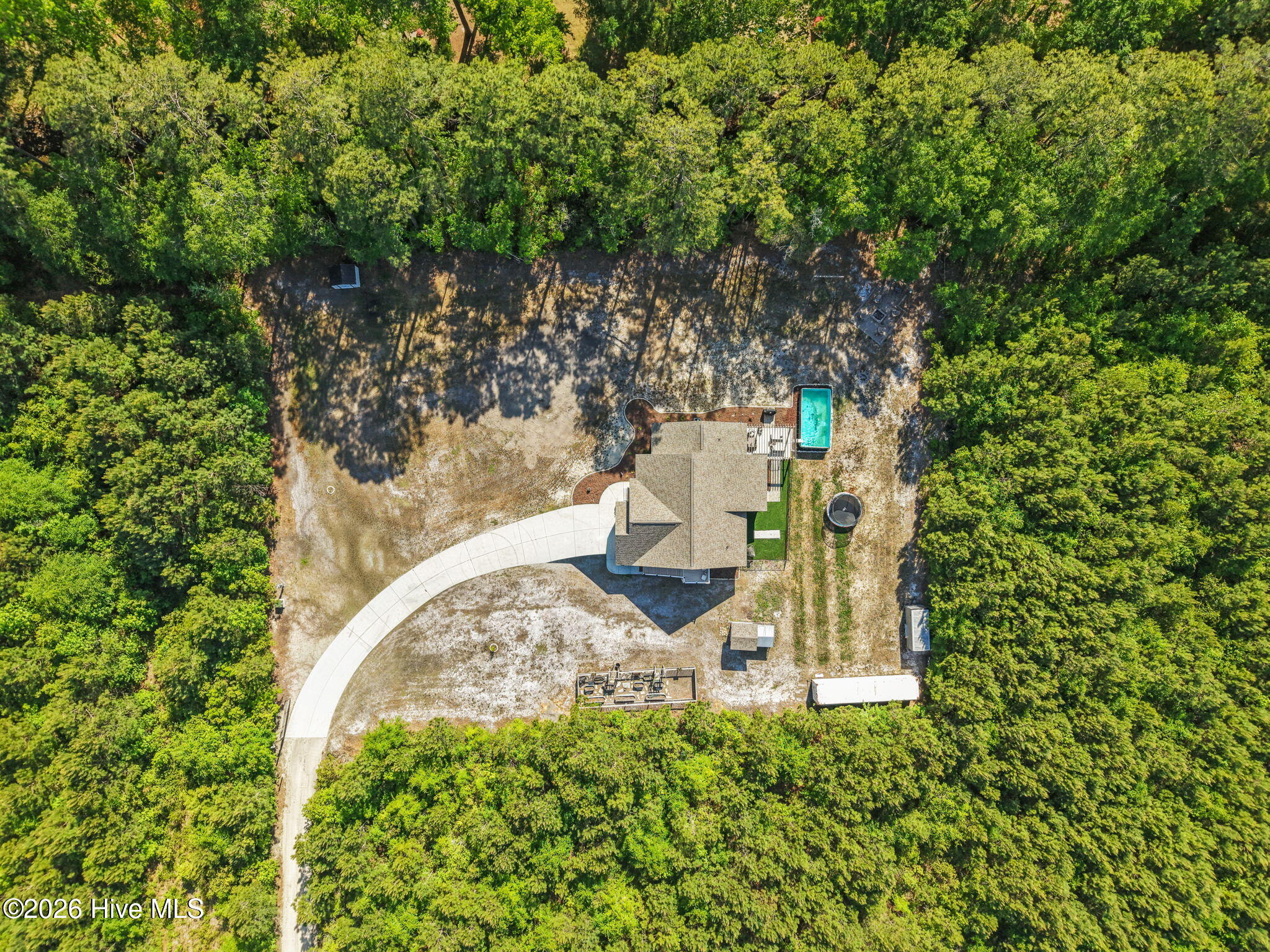 100569675 | Photo 52