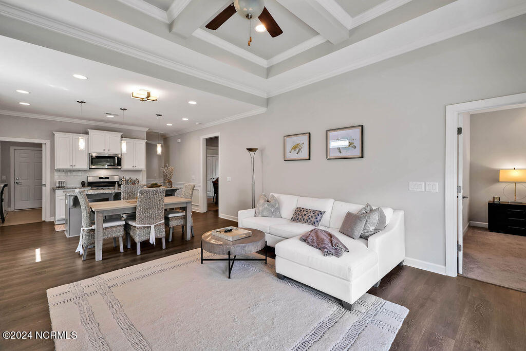 100537032 | Photo 17