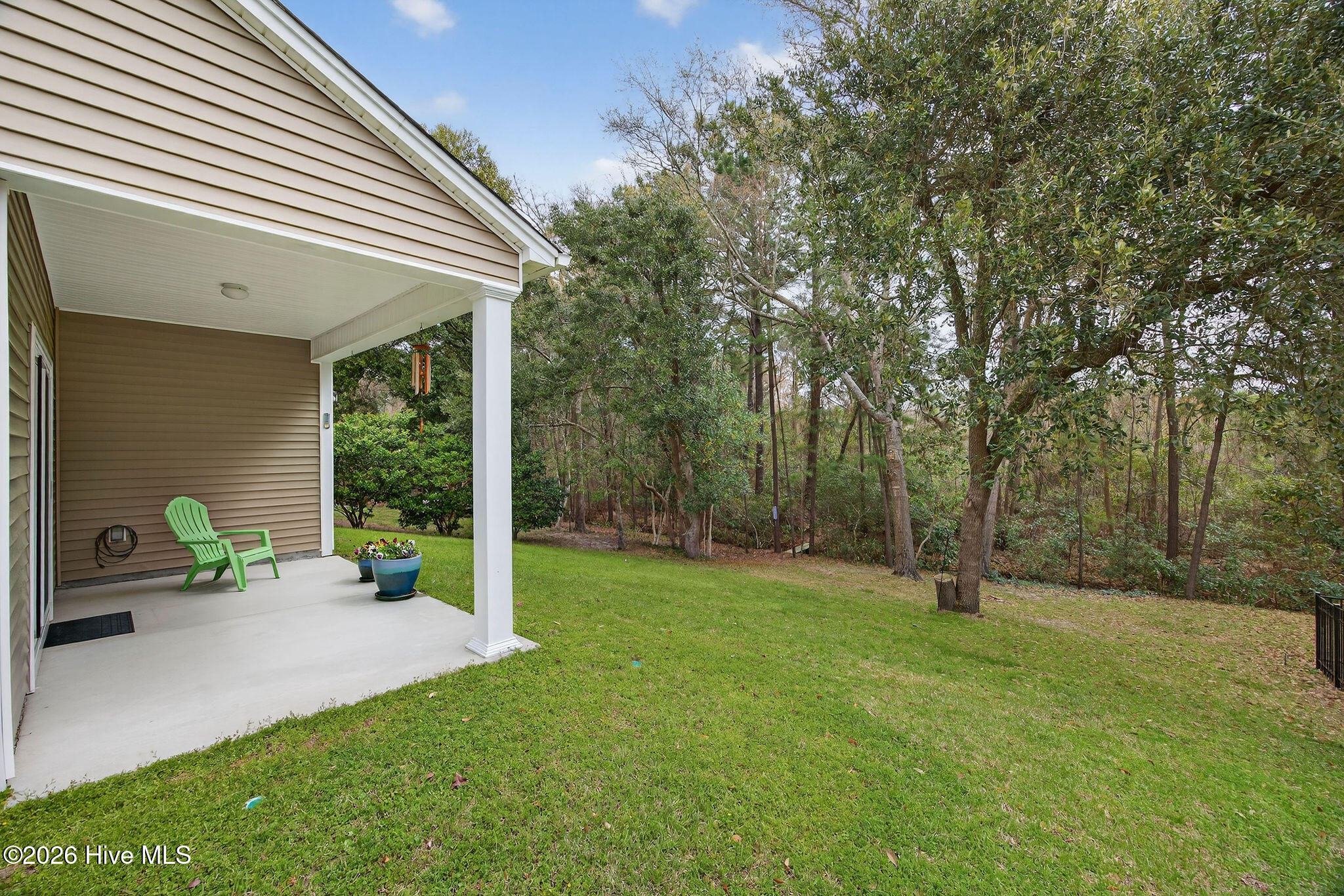 100563500 | Photo 32