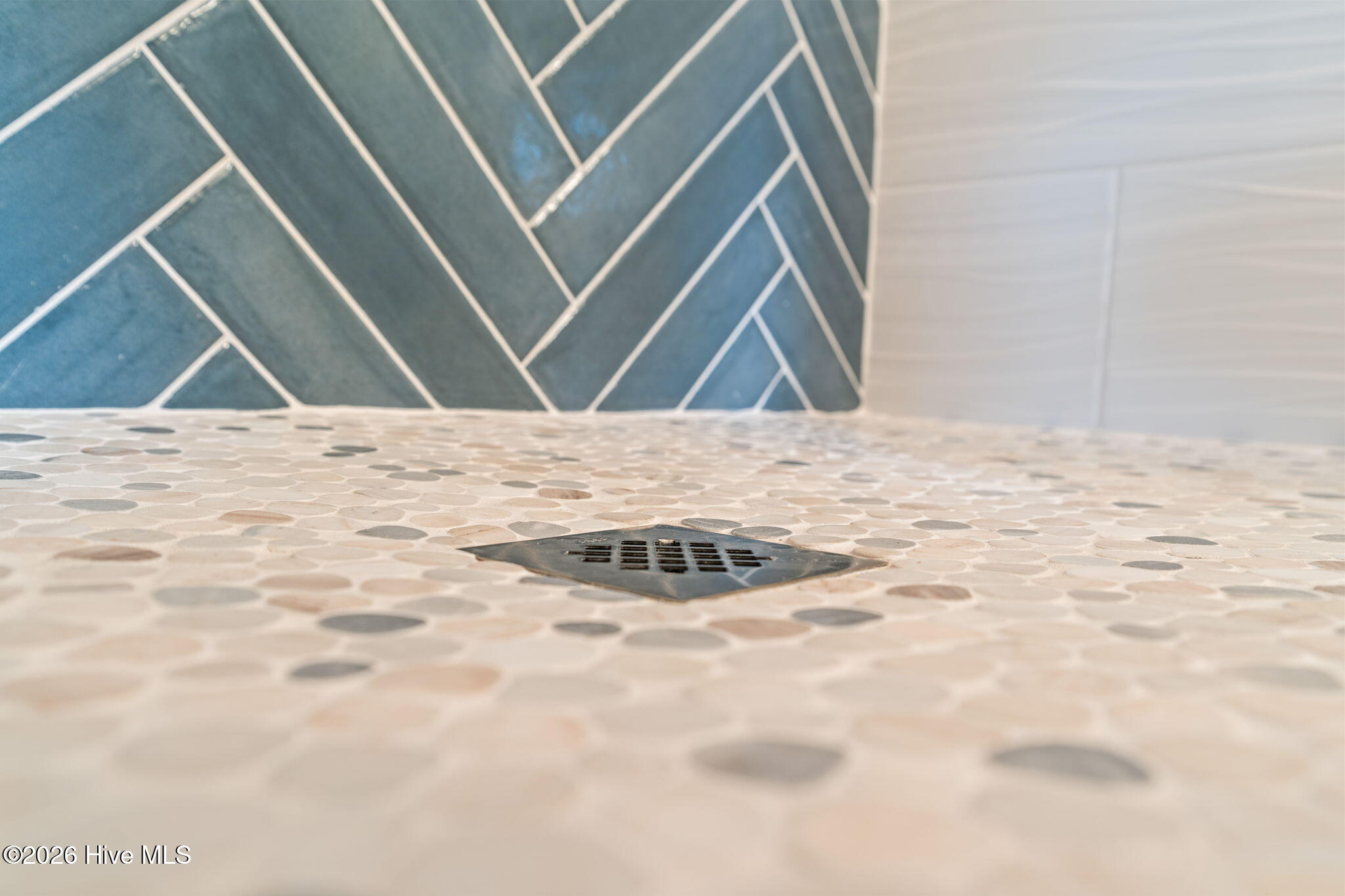 100541241 | Photo 35