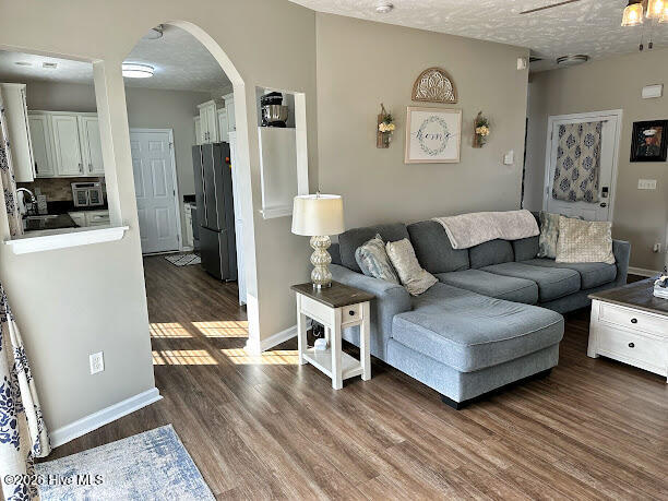 100560235 | Photo 16