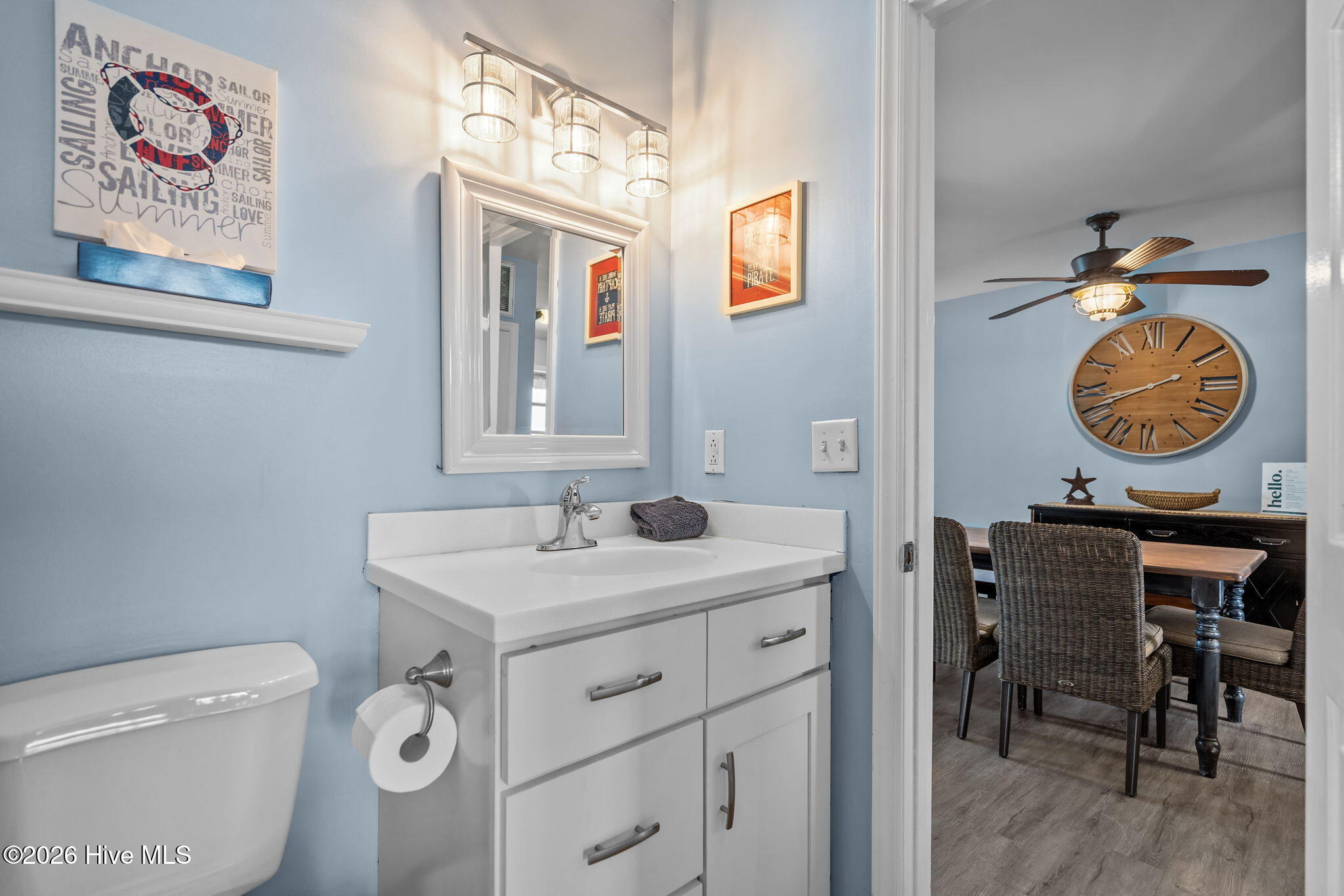 100547244 | Photo 25