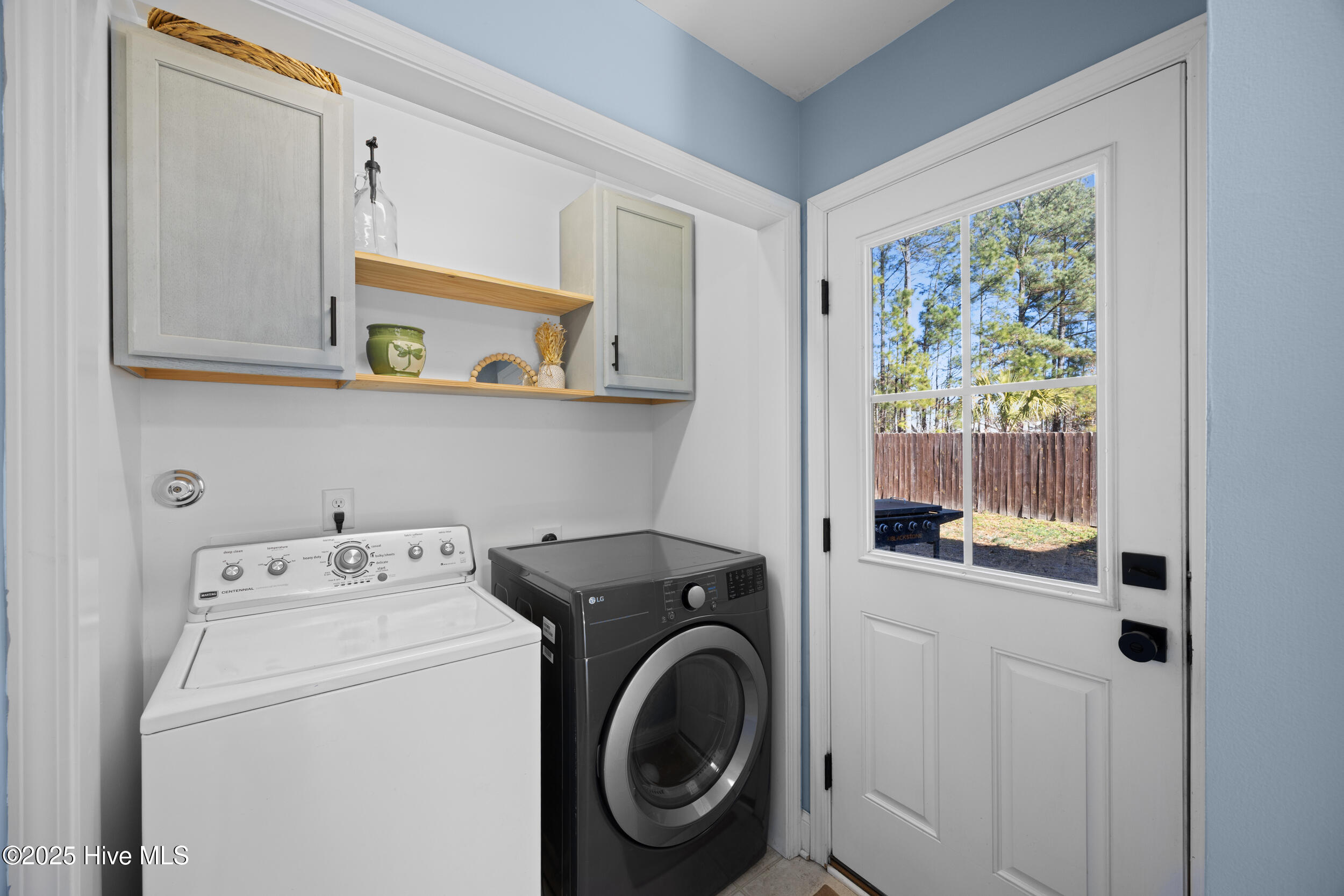 100545766 | Photo 15