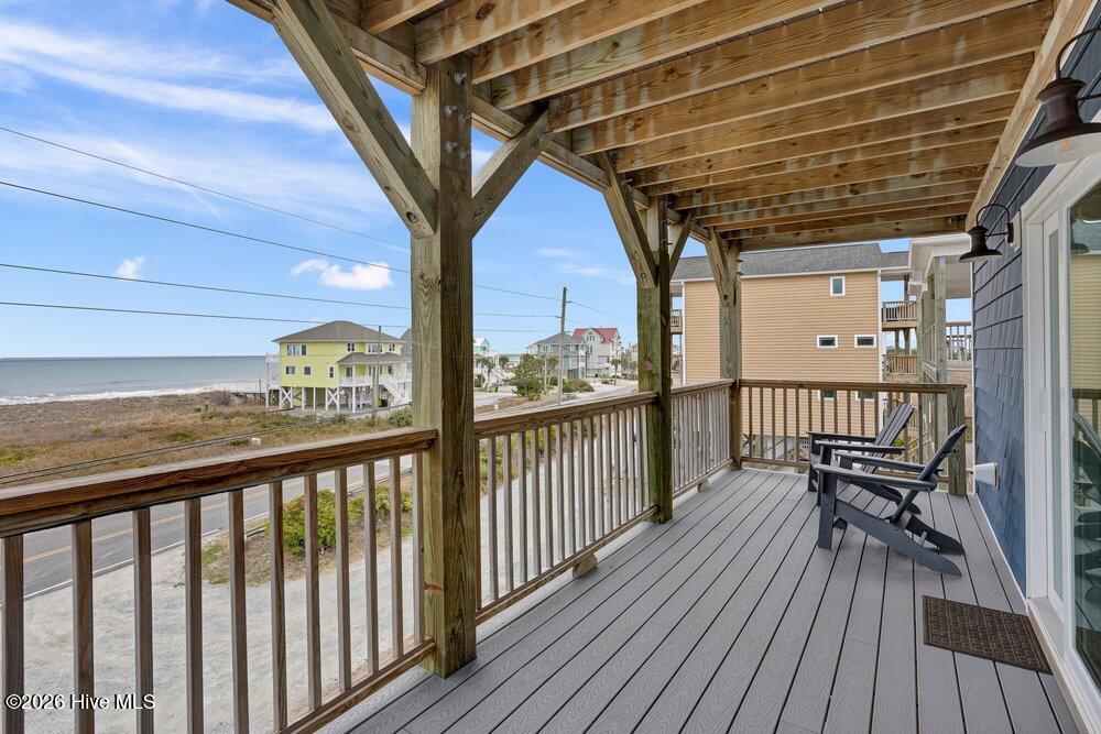 100558535 | Photo 32