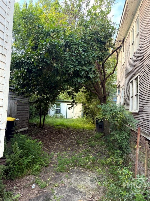 Photo 4 of Single family home for sale at 218 W 41st Street, Savannah, GA 31401 | MLS# SA365745 | Listing updated on 2026-10-06