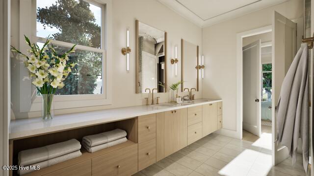 100543567 | Photo 16