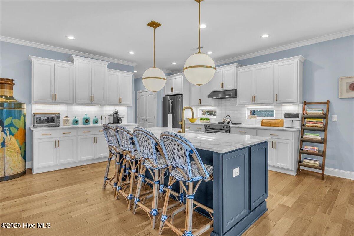 100562728 | Photo 21