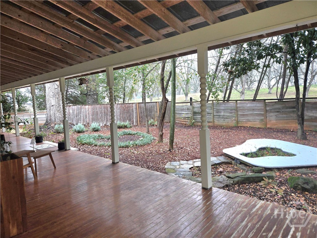 View from the porch to the front yard.