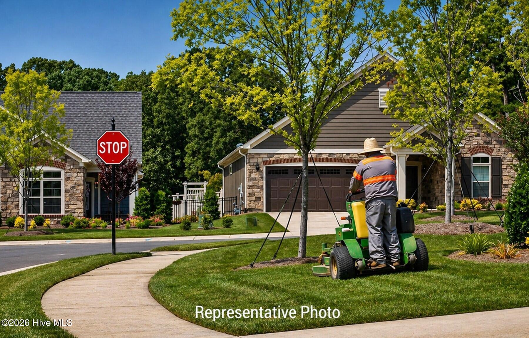 100496810 | Photo 63