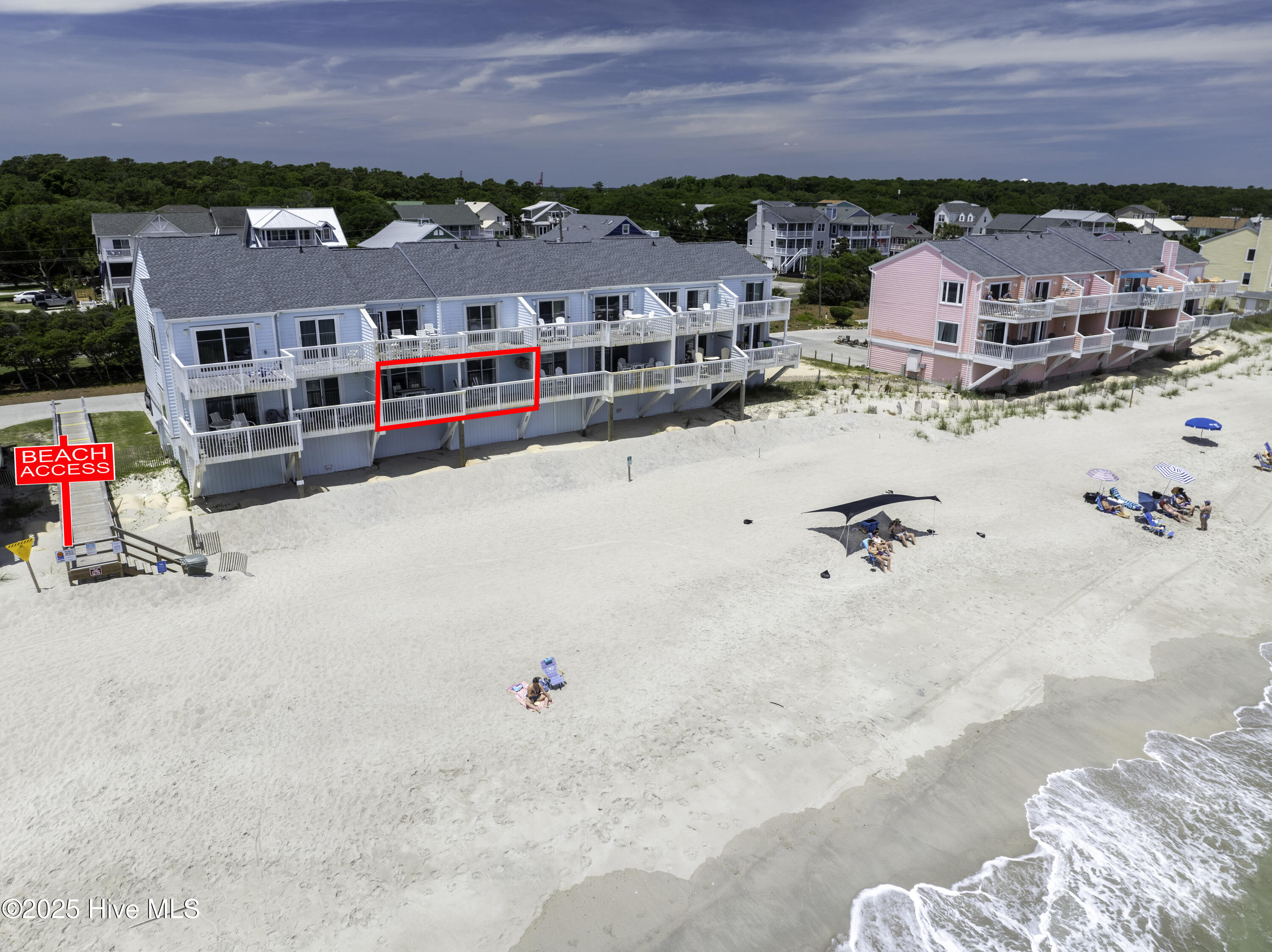 100529078 | Photo 49