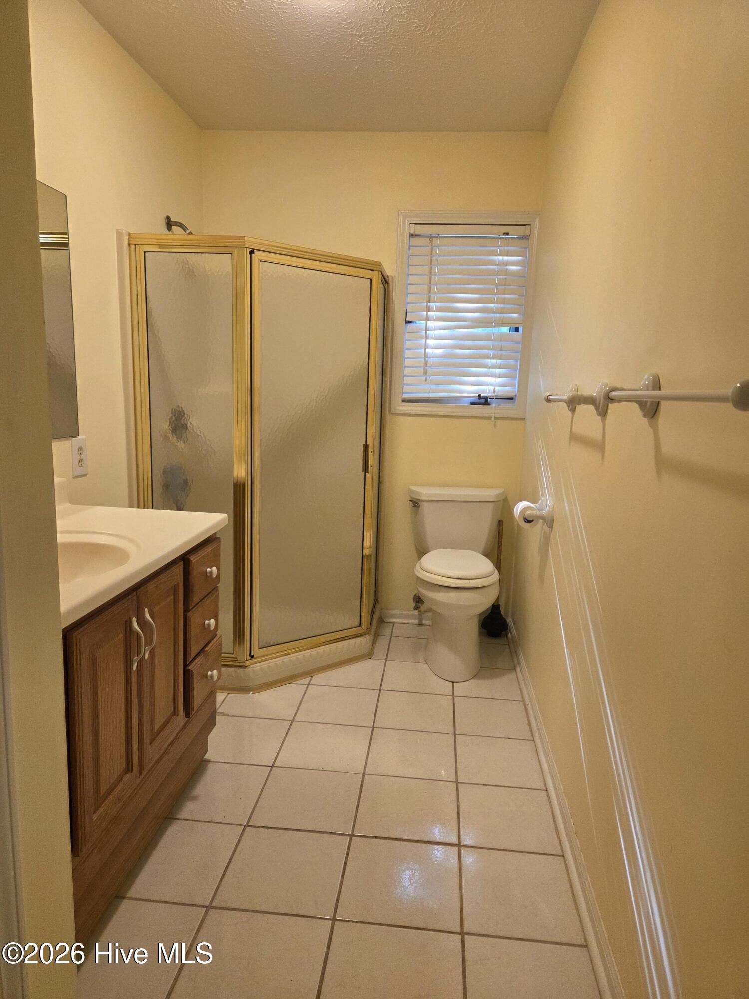 100568652 | Photo 22