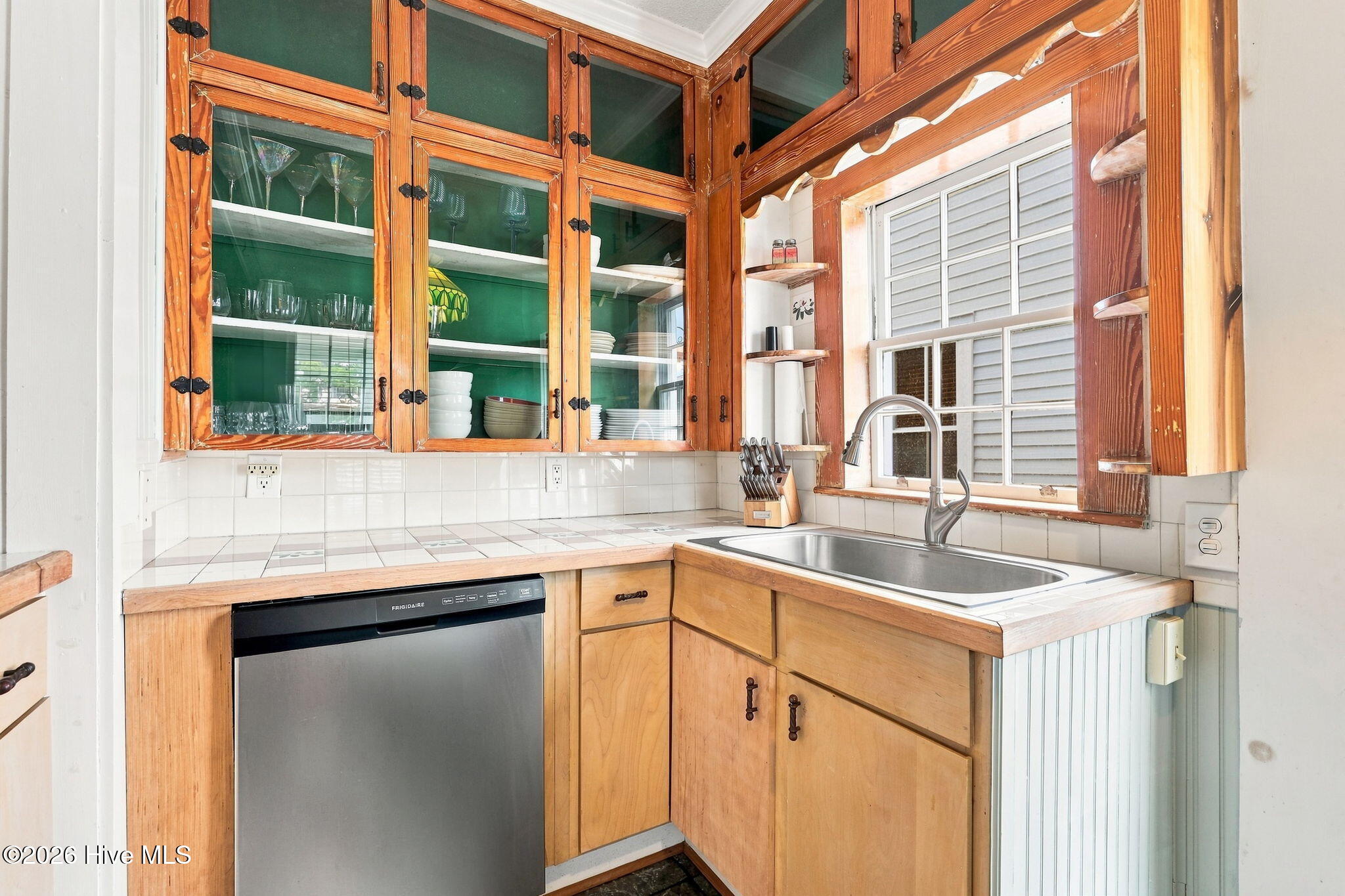 913 Bridges Street,Morehead City