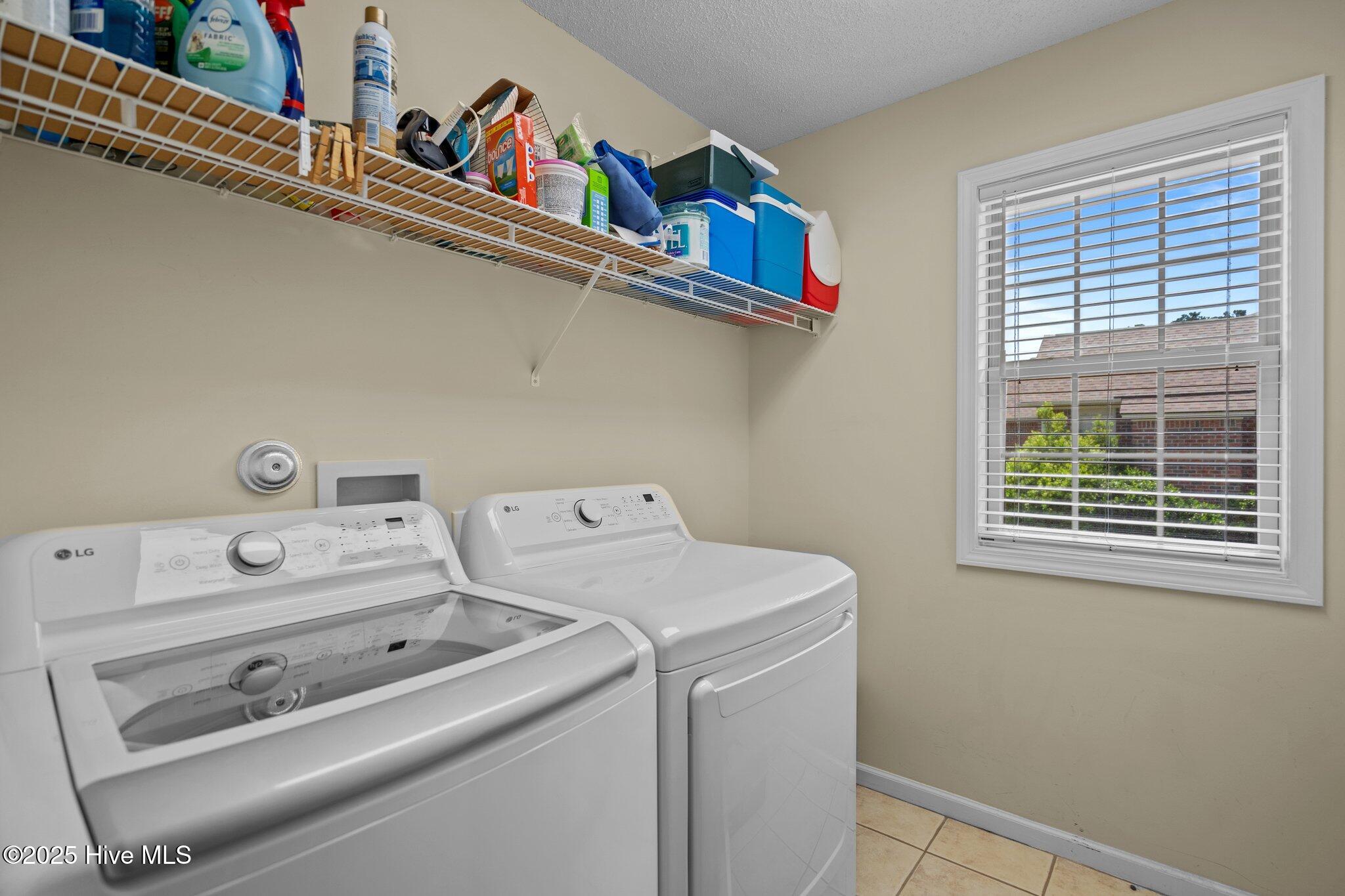 100515832 | Photo 46