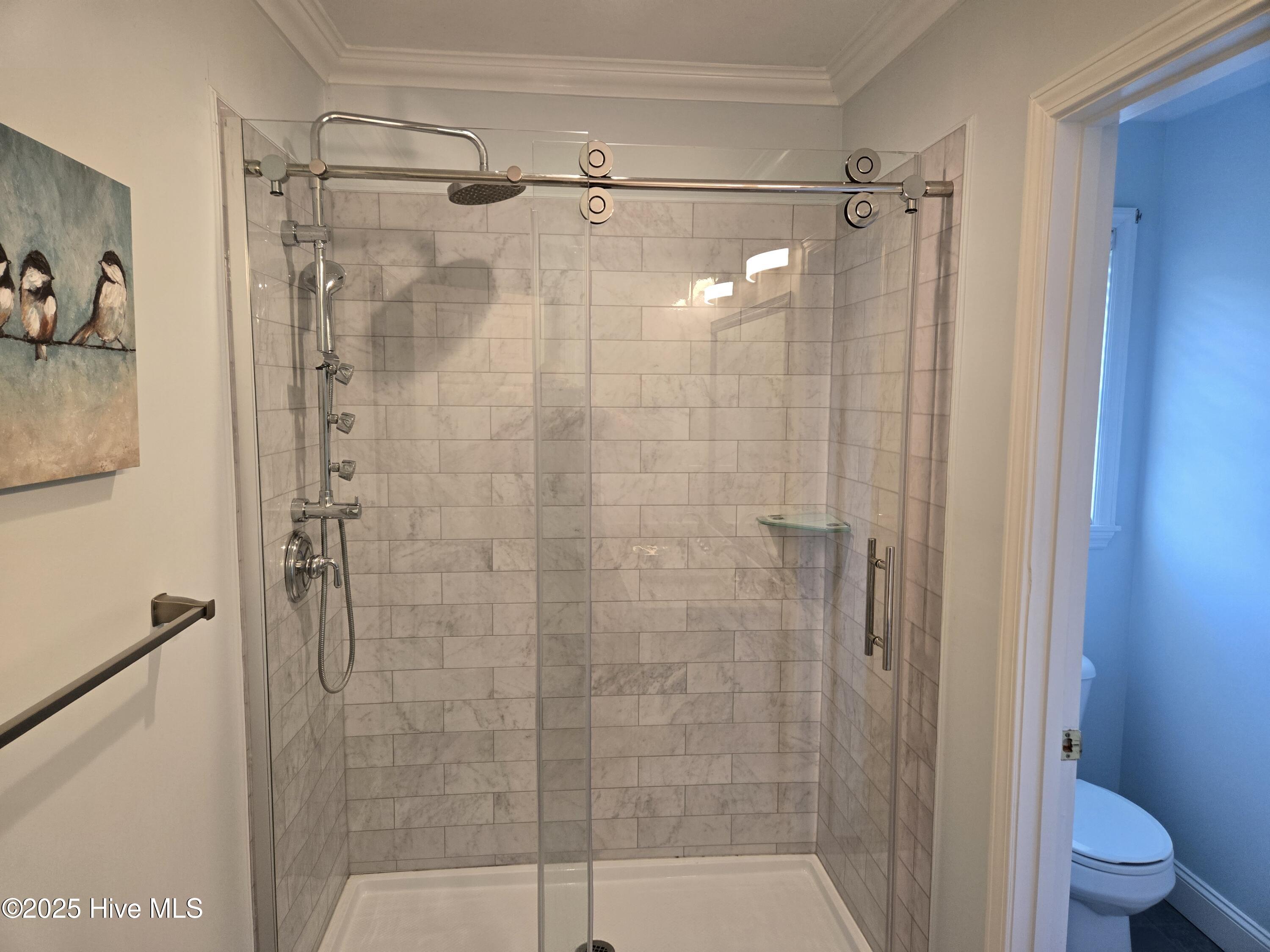 100517871 | Photo 21