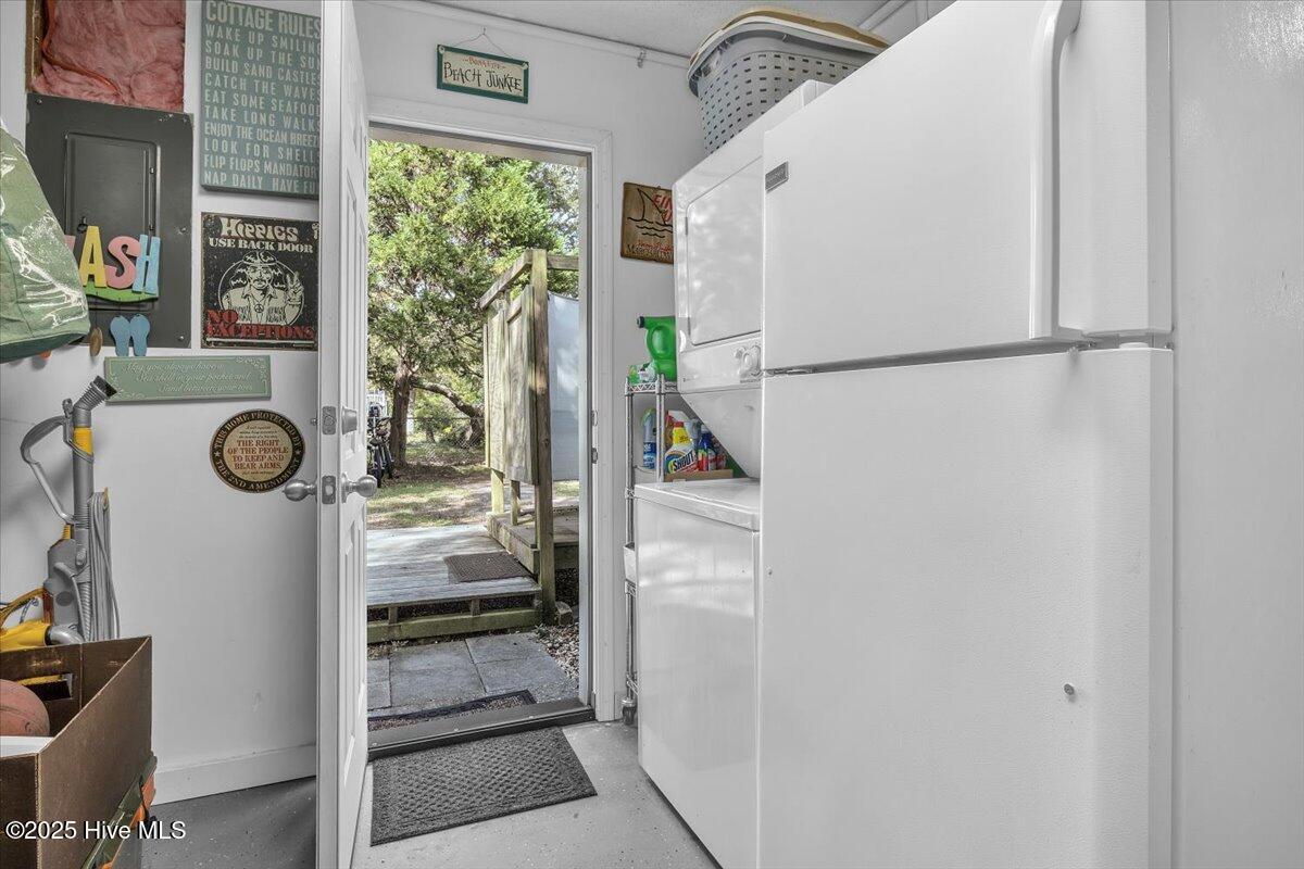 100535425 | Photo 18