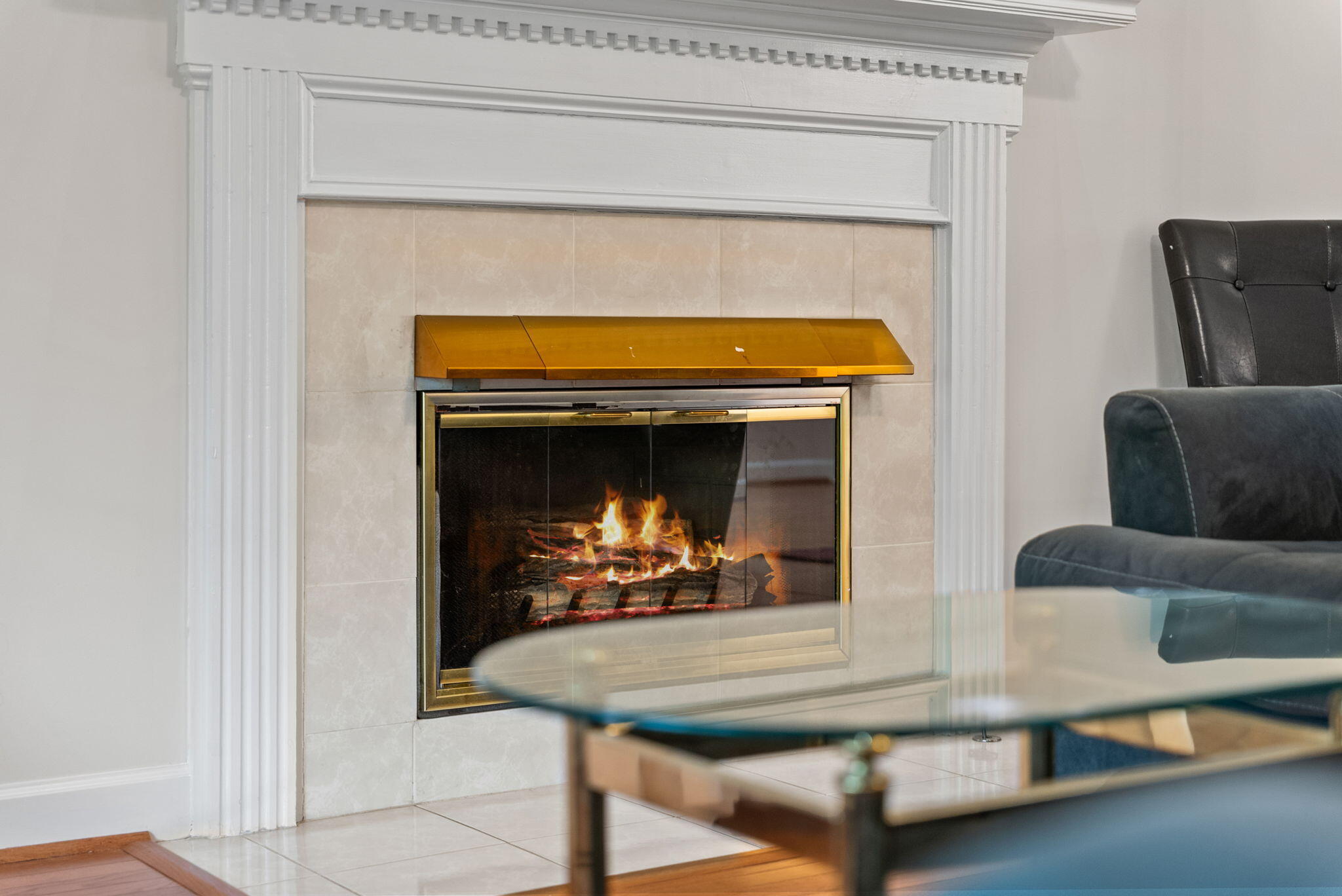 82-web-or-mls-DSC08078-fire