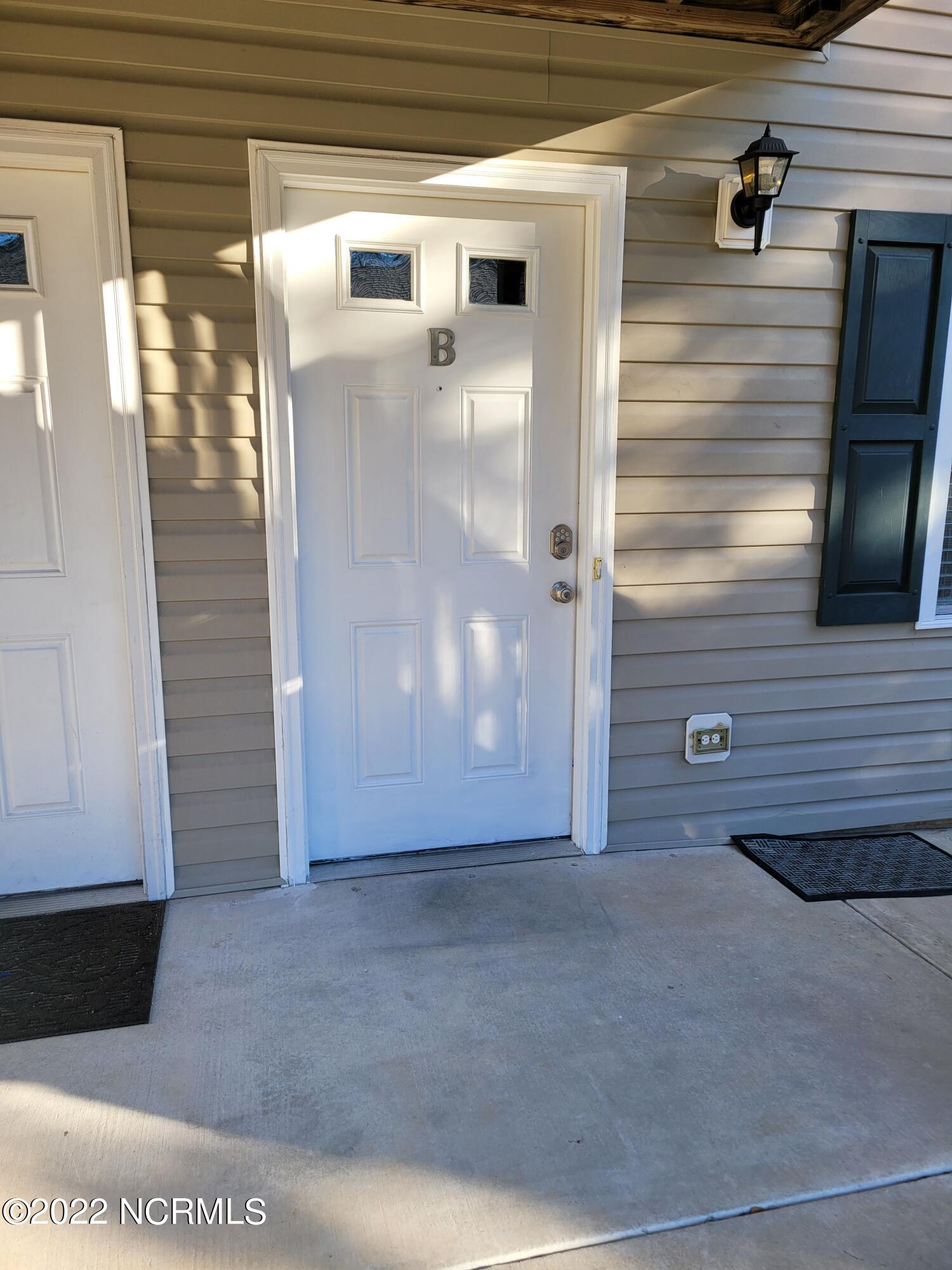 100565768 | Photo 17