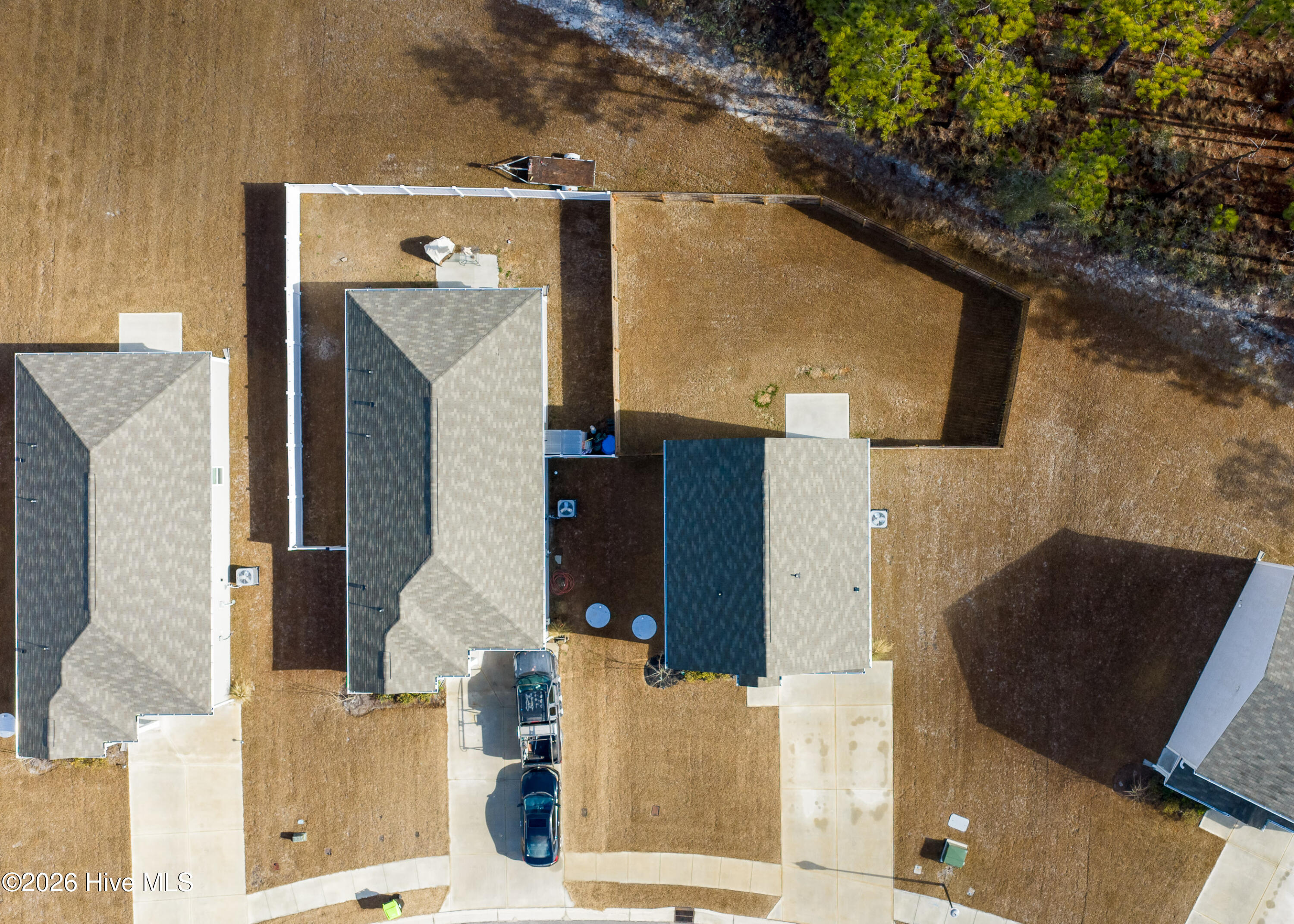 100550400 | Photo 37