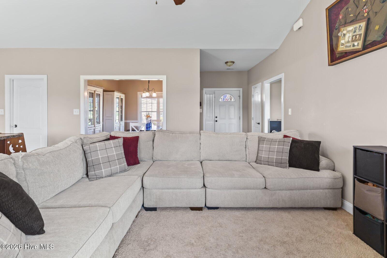 100559576 | Photo 12