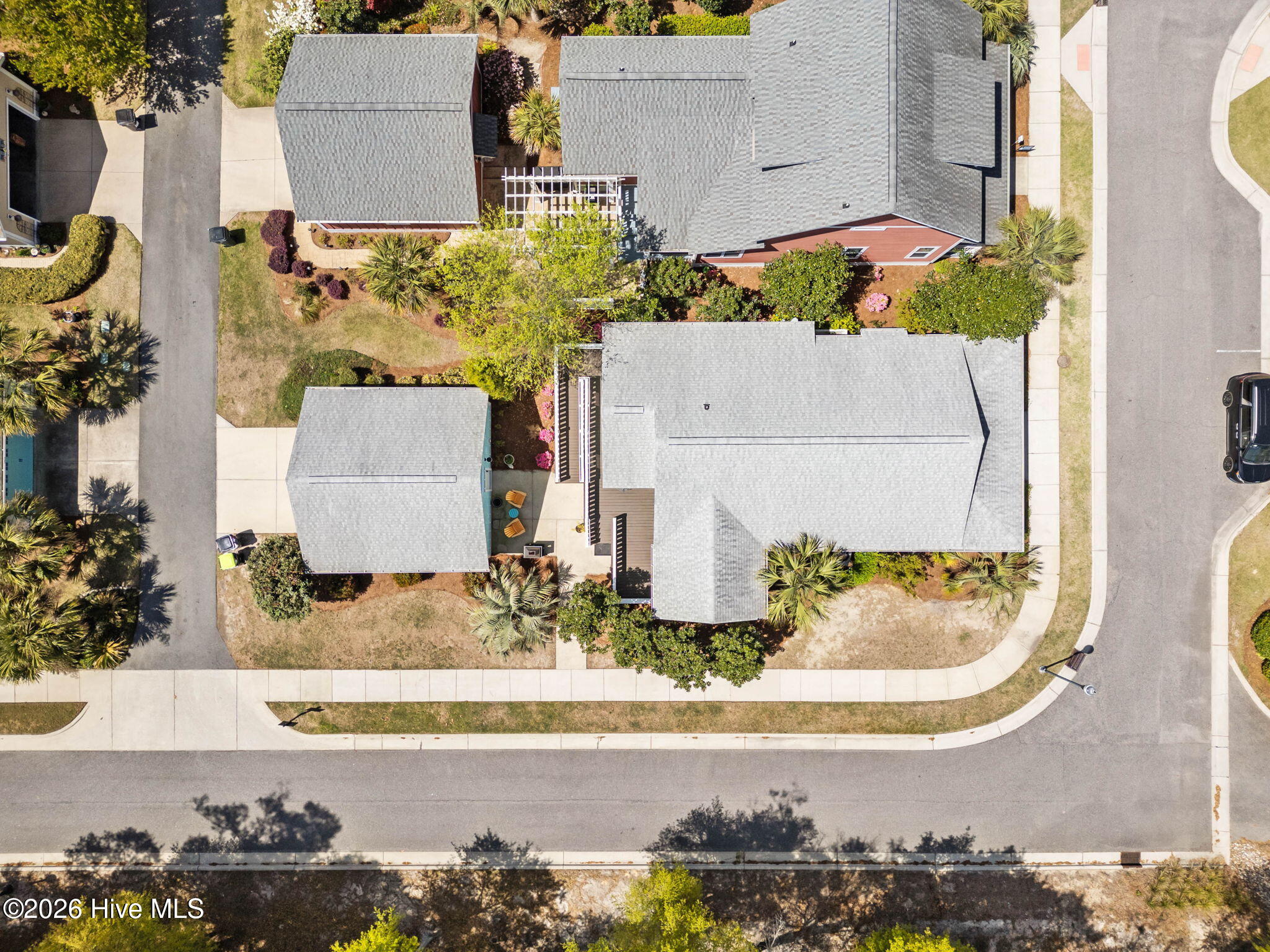 100566680 | Photo 44