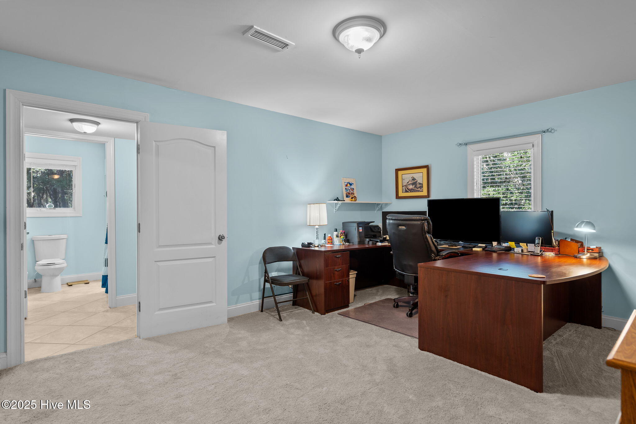 100555511 | Photo 52