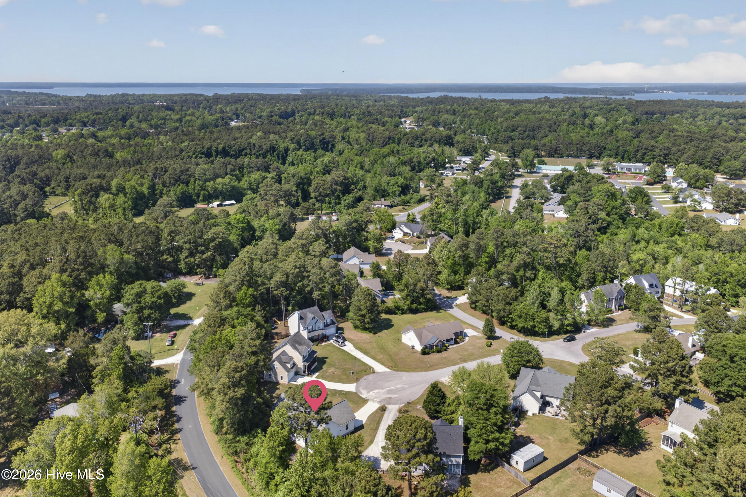 100570330 | Photo 52