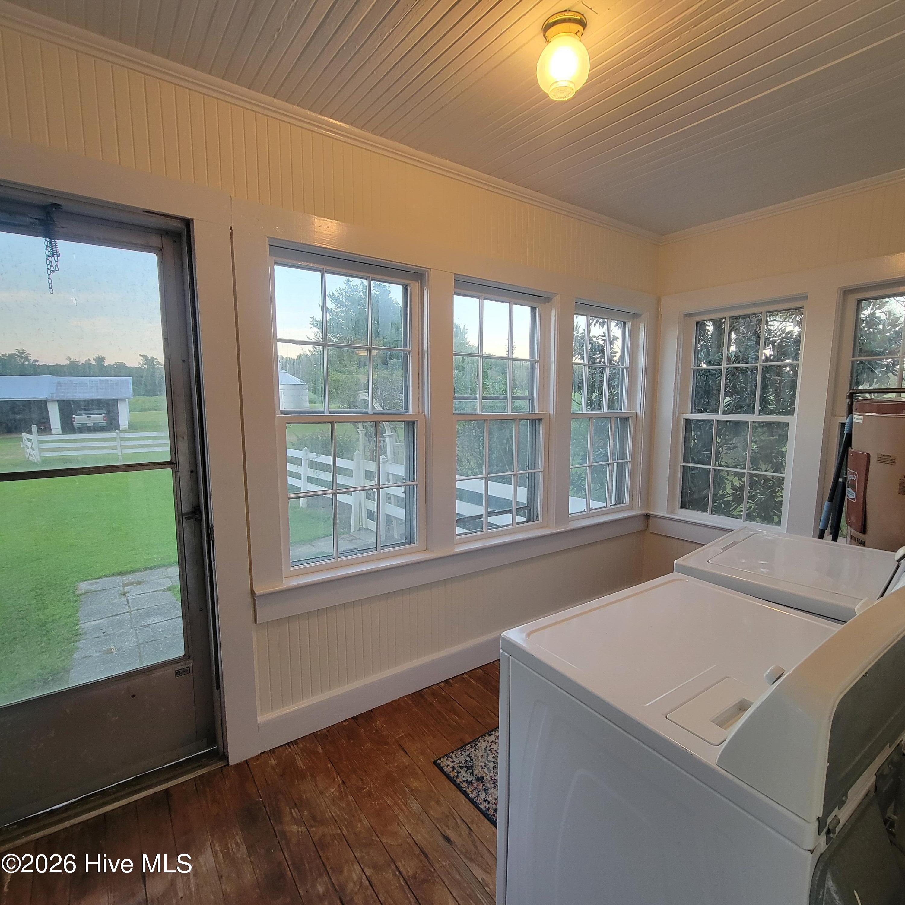Laundry/Mud Room