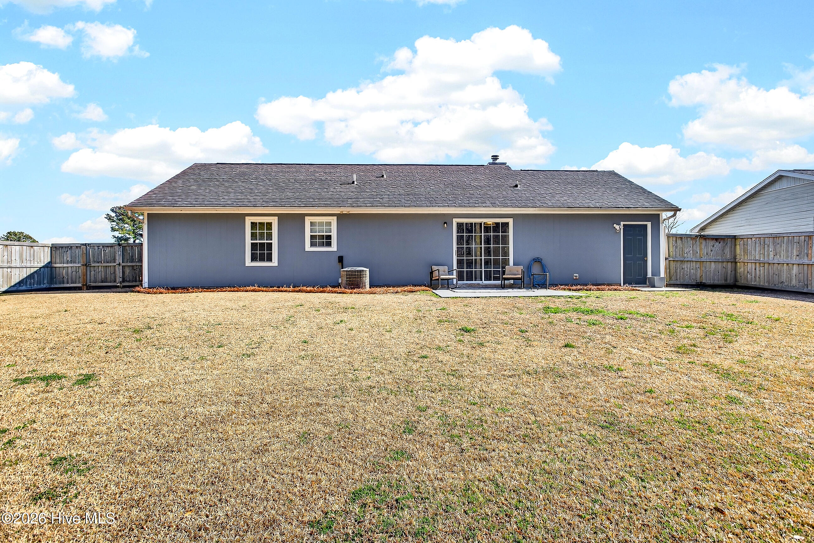 100557128 | Photo 20