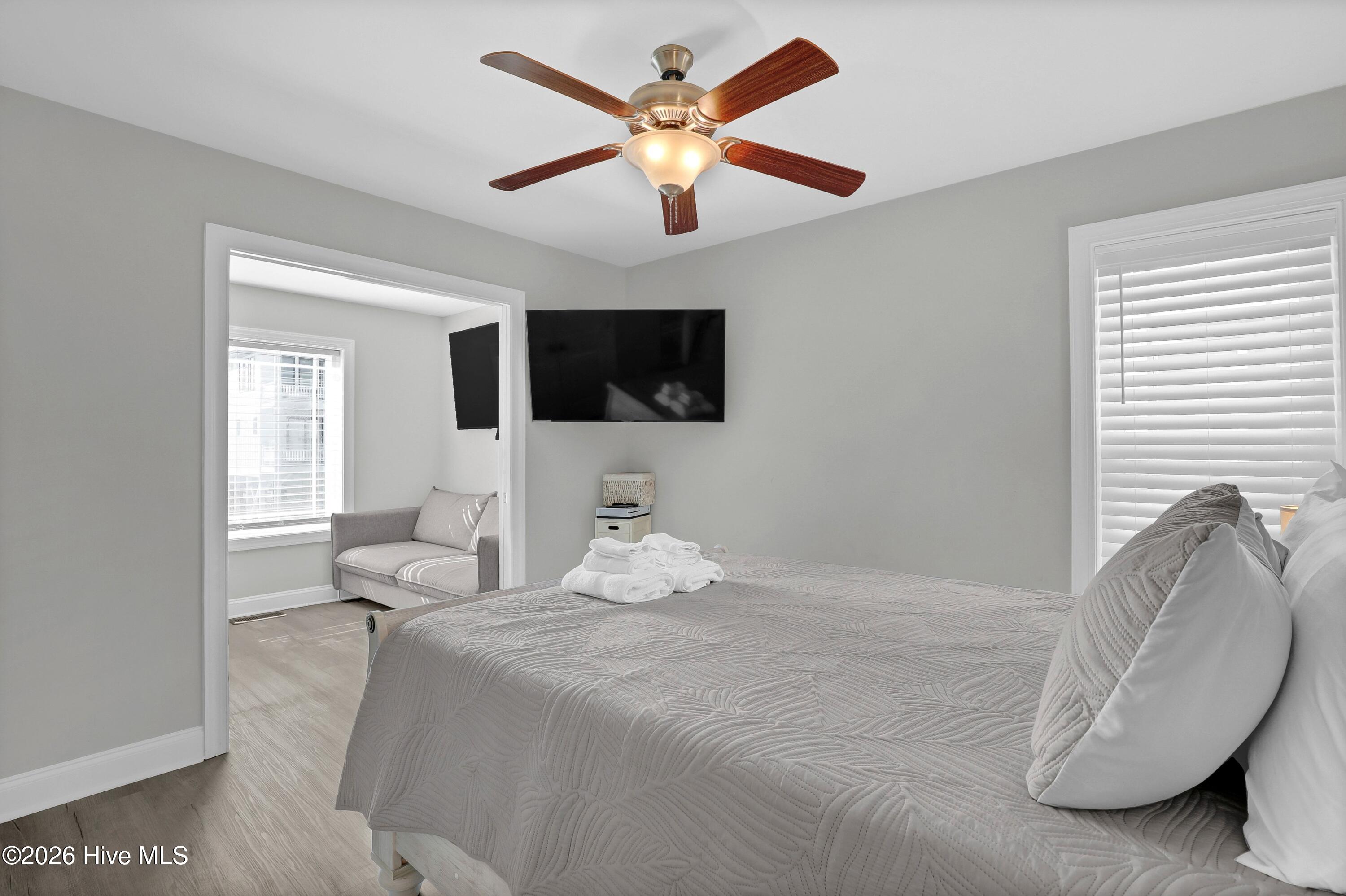 100554934 | Photo 20