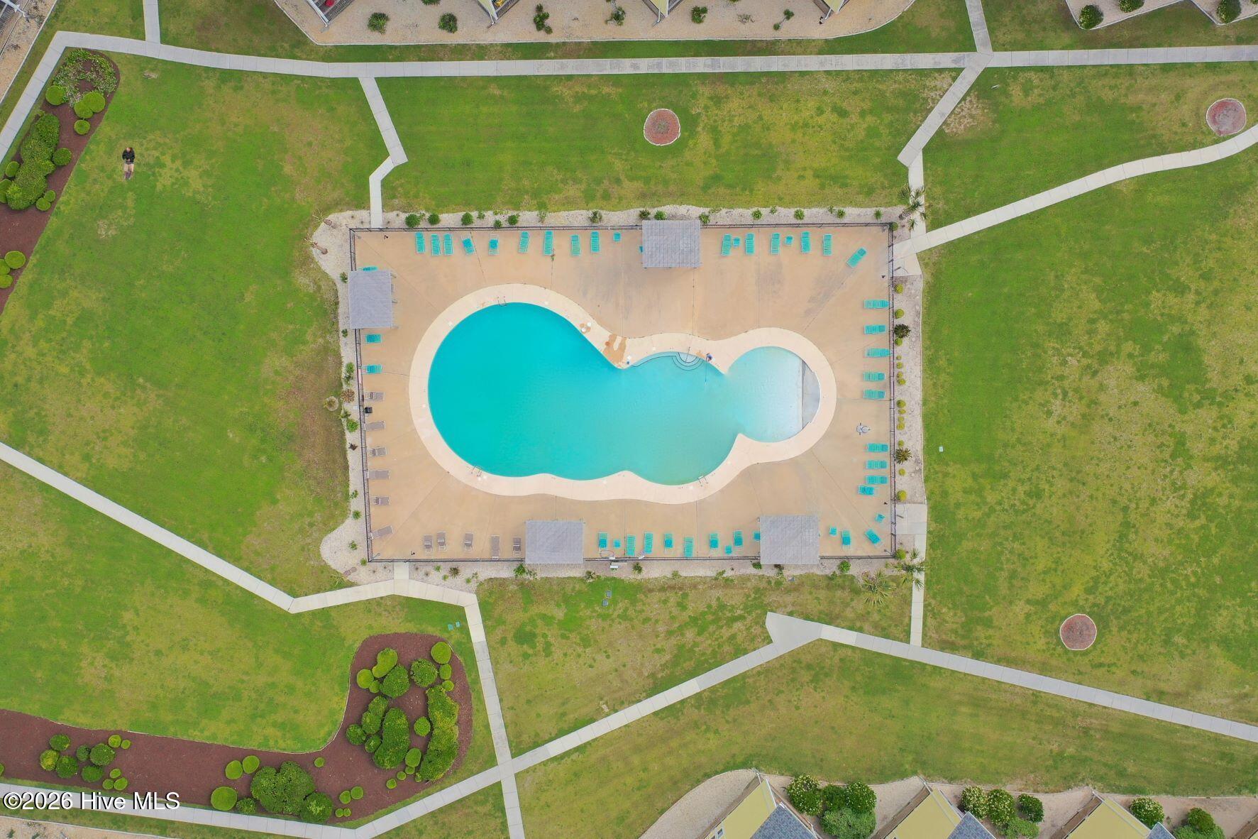 100548076 | Photo 28