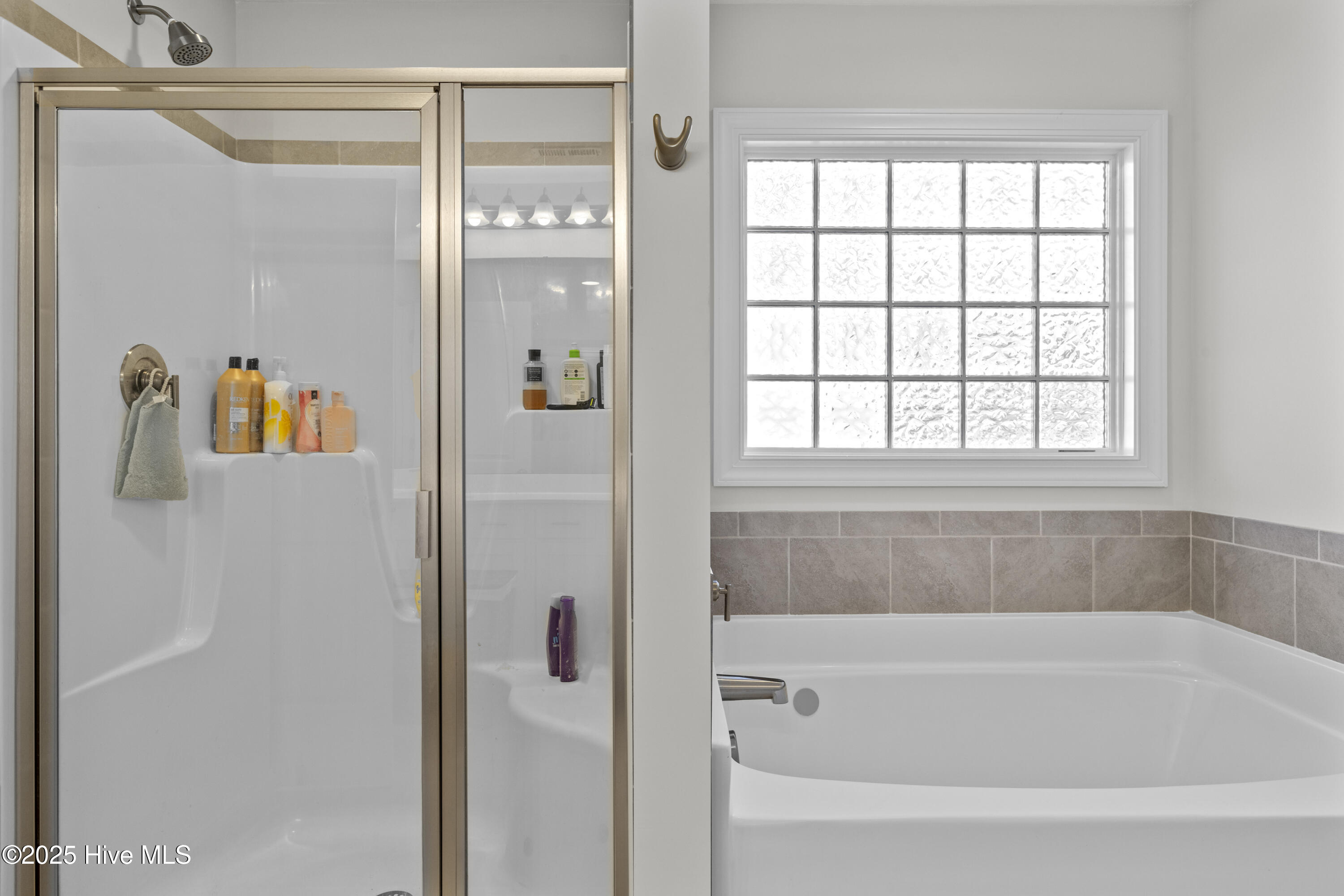 100504313 | Photo 18